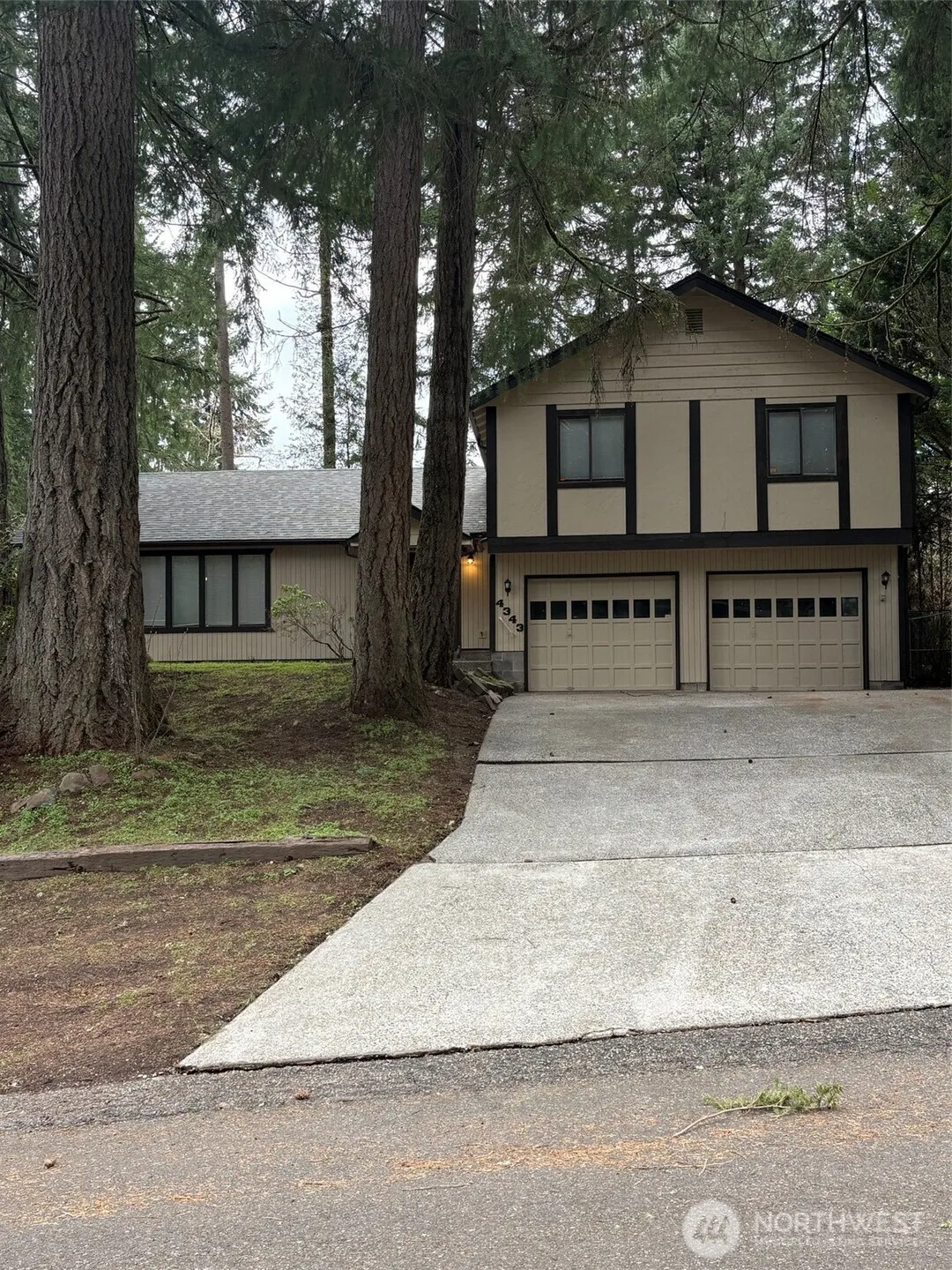 Property photo for 4343 Highline Drive Se, Olympia