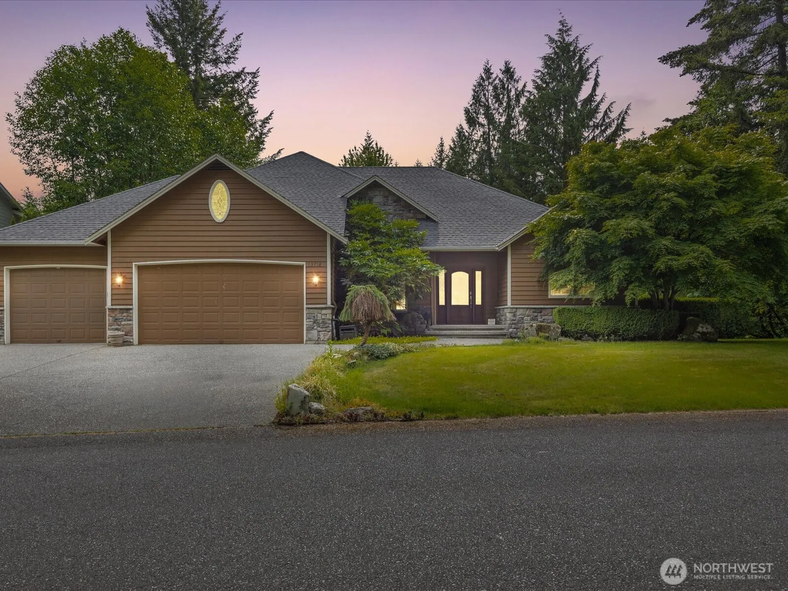 Property photo for 13718 58th Street Se, Snohomish