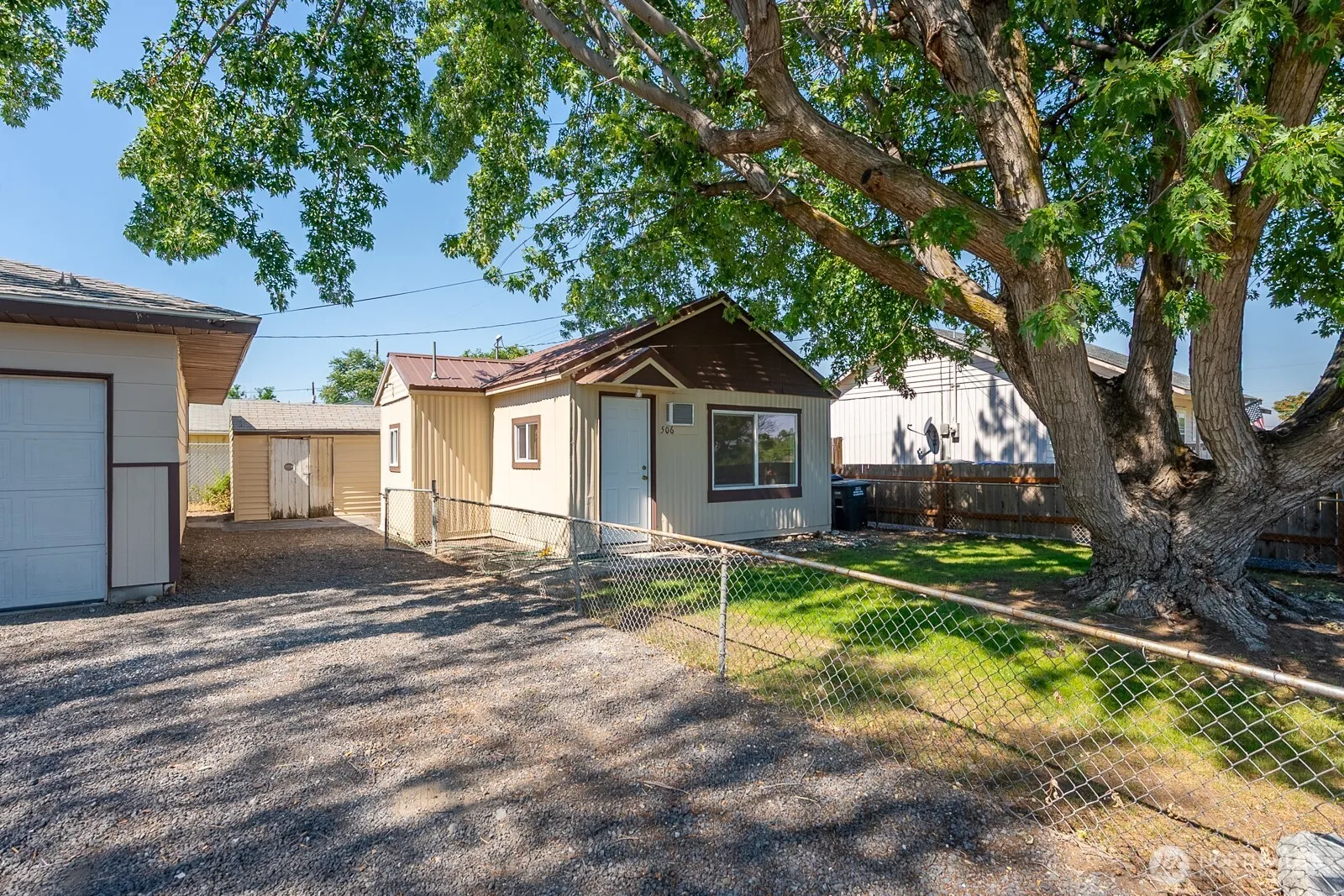 Property photo for 2104 W Spruce Street, Moses Lake photo 5
