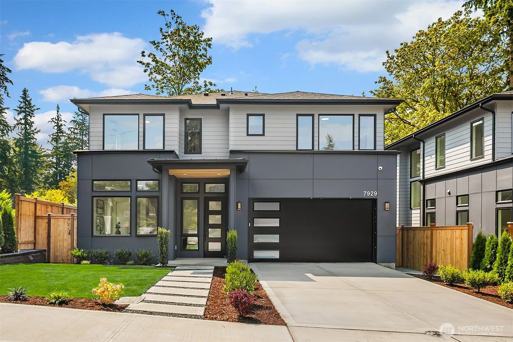 Property photo for 7925 Ne 124th Street, Kirkland
