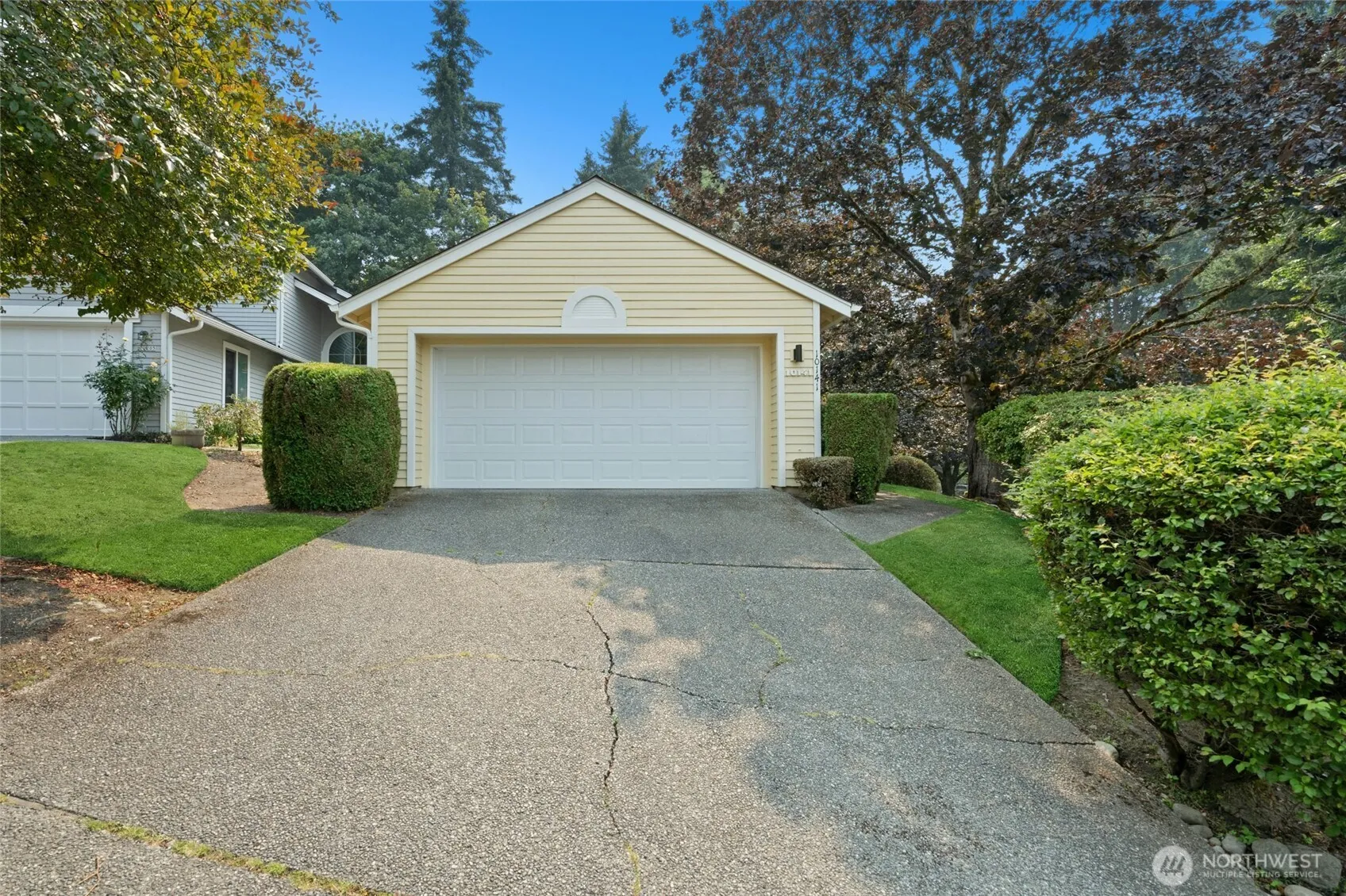 Property photo for 10141 Ne 126th Street, Kirkland photo 3