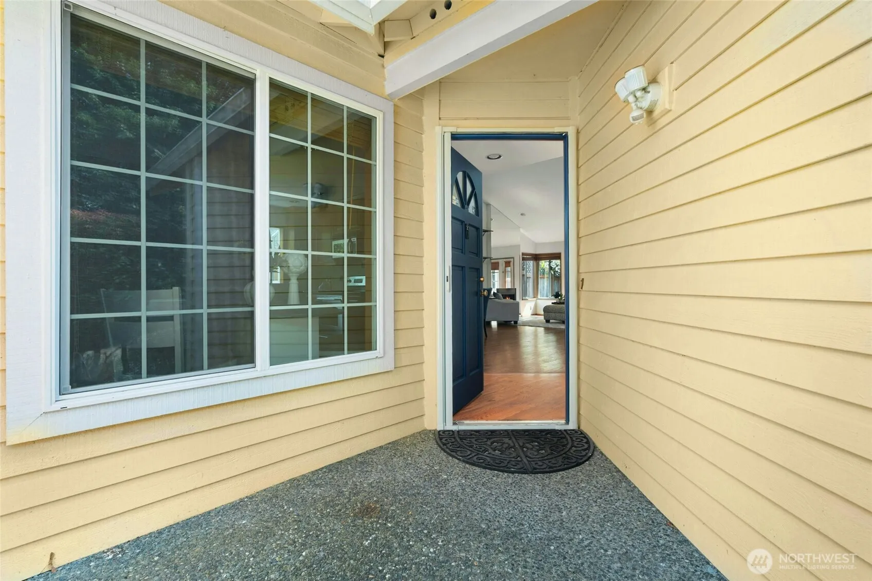 Property photo for 10141 Ne 126th Street, Kirkland photo 5