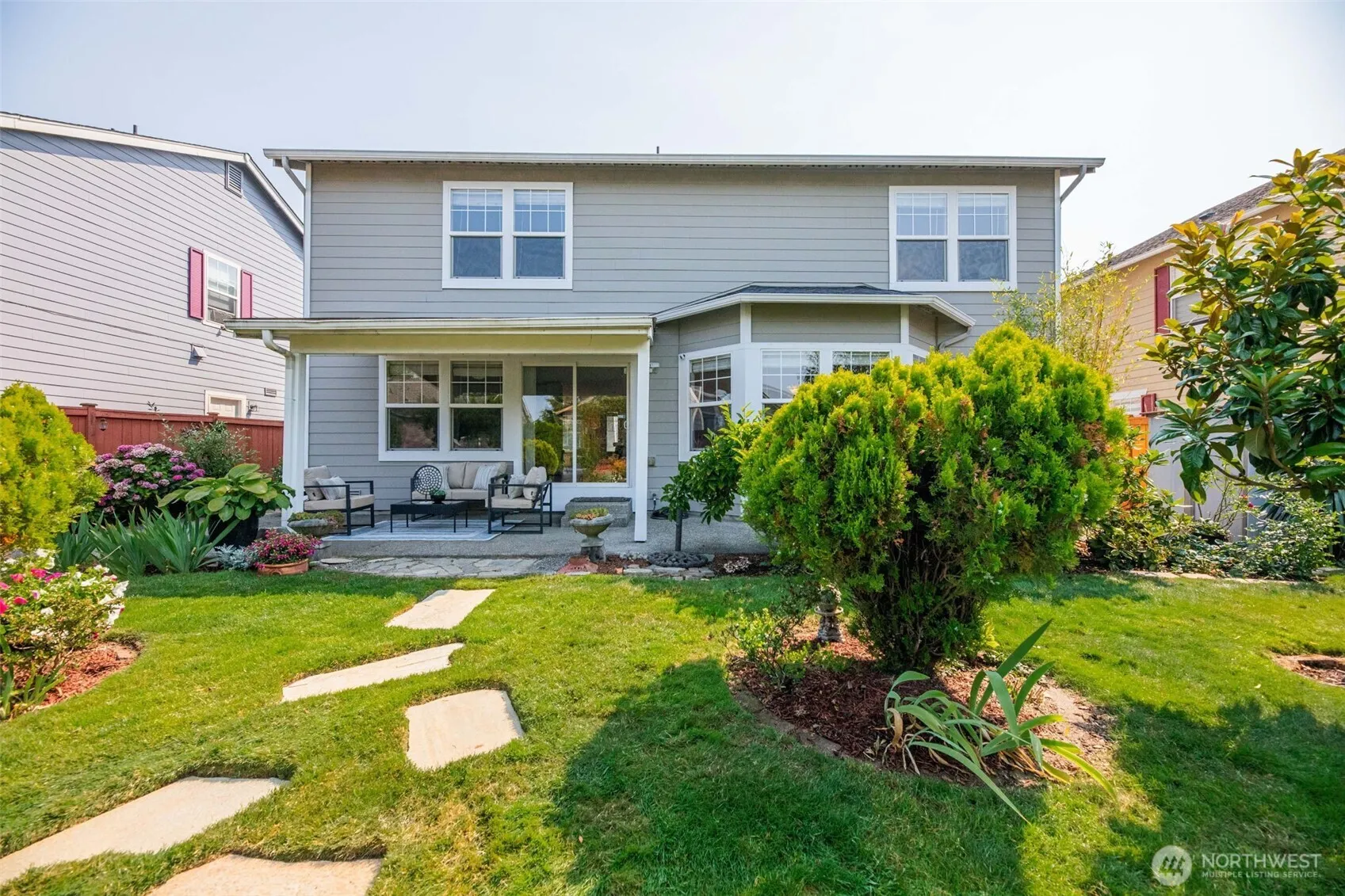 Property photo for 277 Edmonds Avenue Se, Renton photo 3