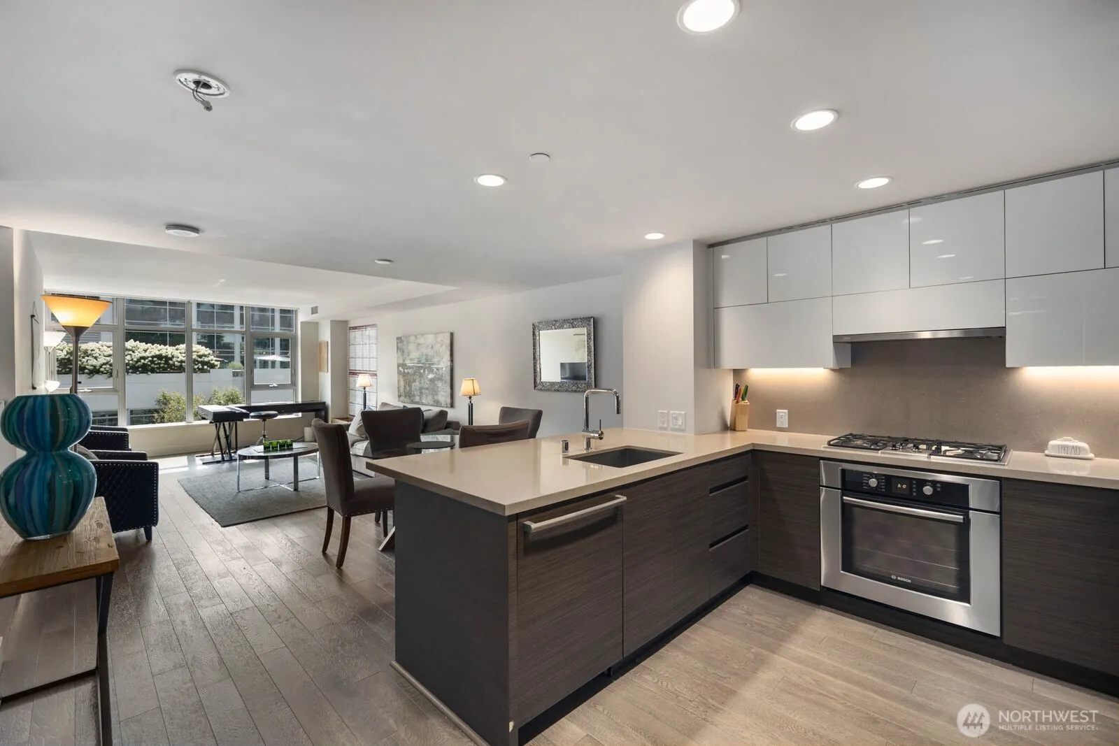 Property photo for 588 Bell Street #614s, Seattle photo 3