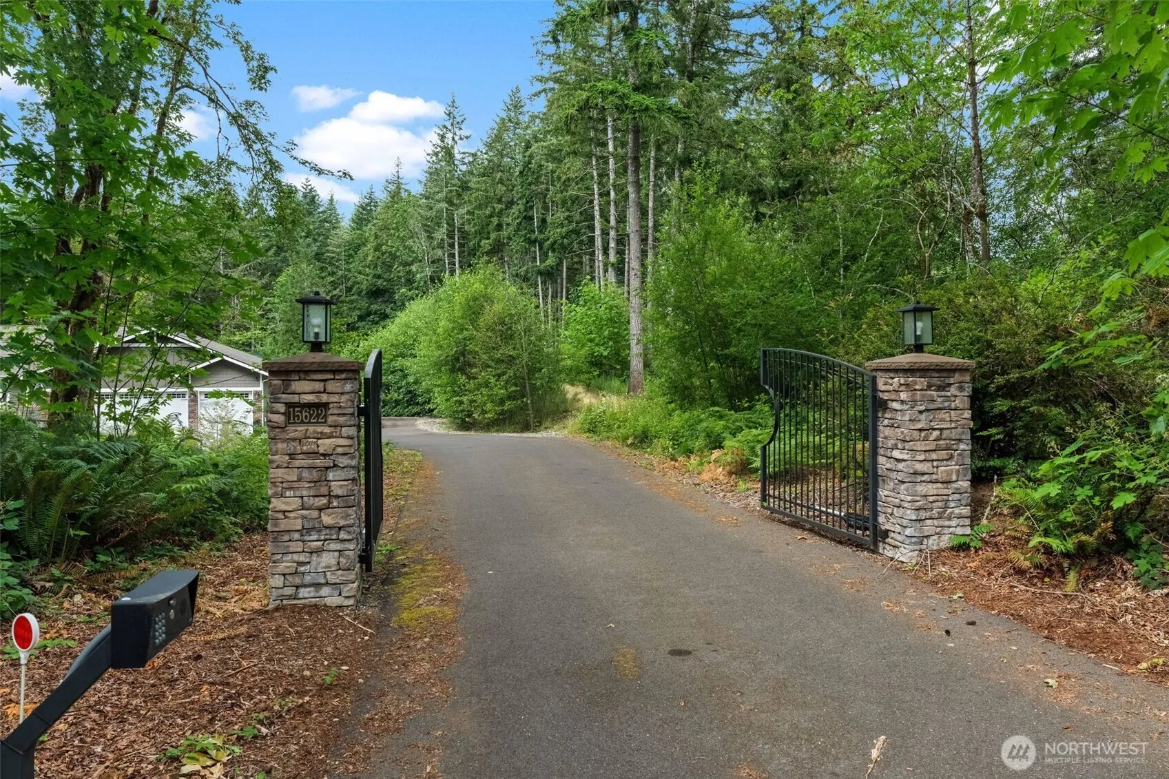 Property photo for 15622 Glenwood Road Sw, Gig Harbor photo 2