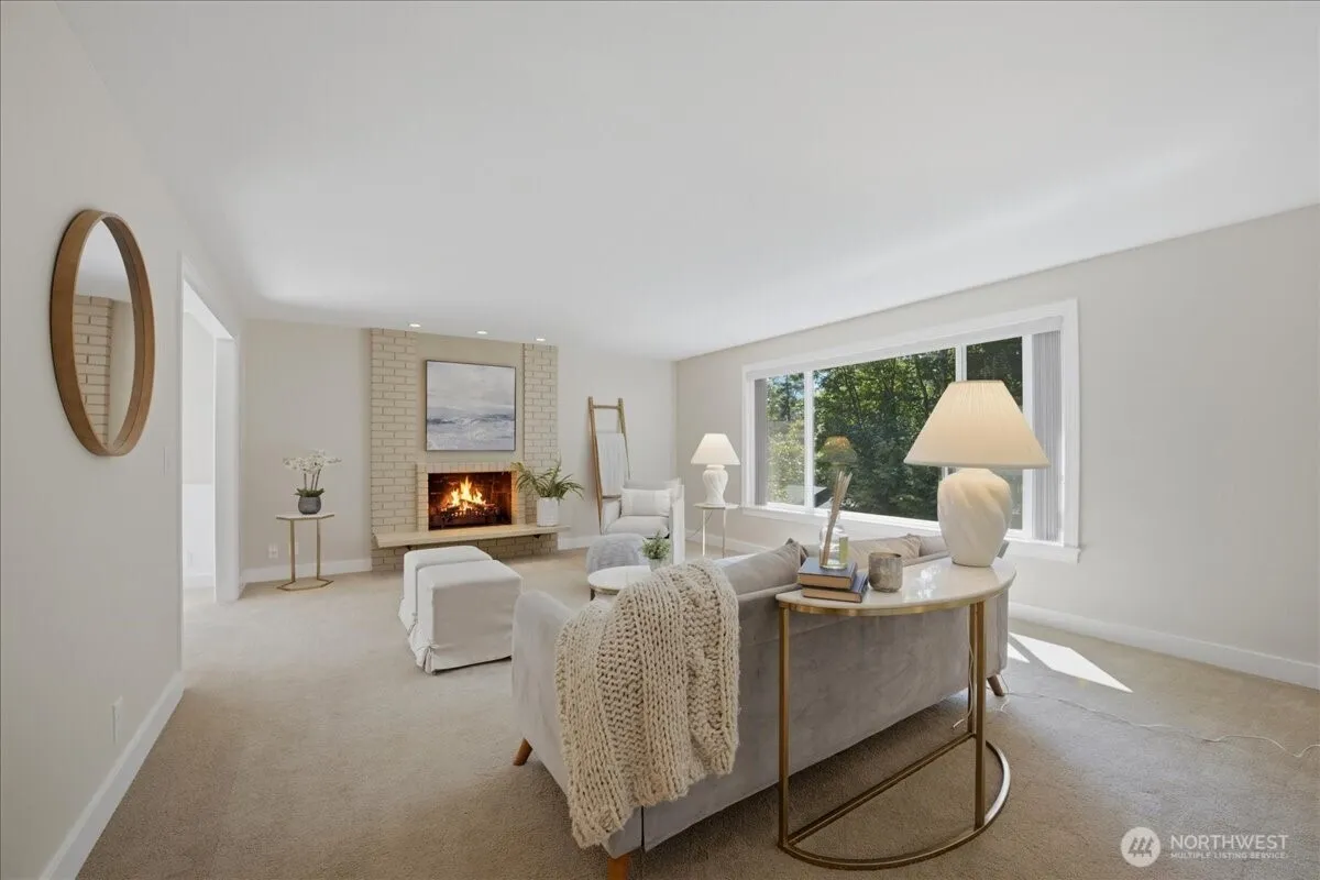 Property photo for 19310 37th Avenue Ne, Lake Forest Park photo 3