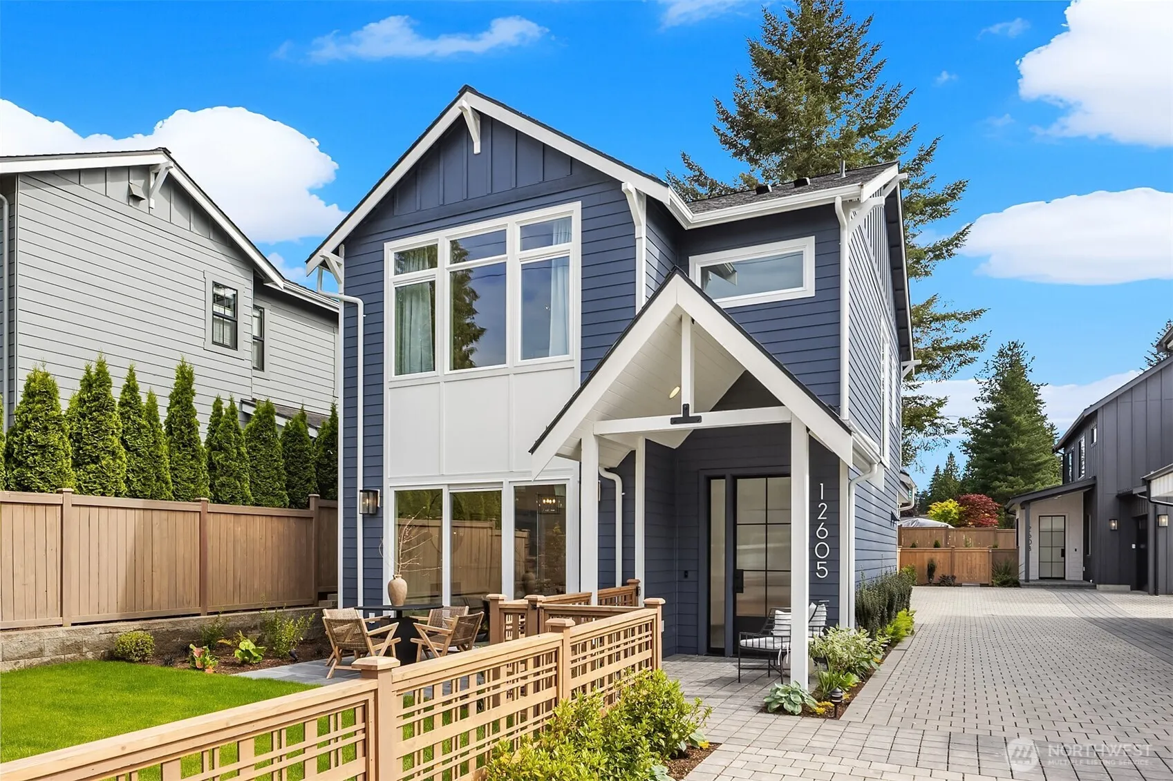 Property photo for 12605 Ne 80th Street, Kirkland