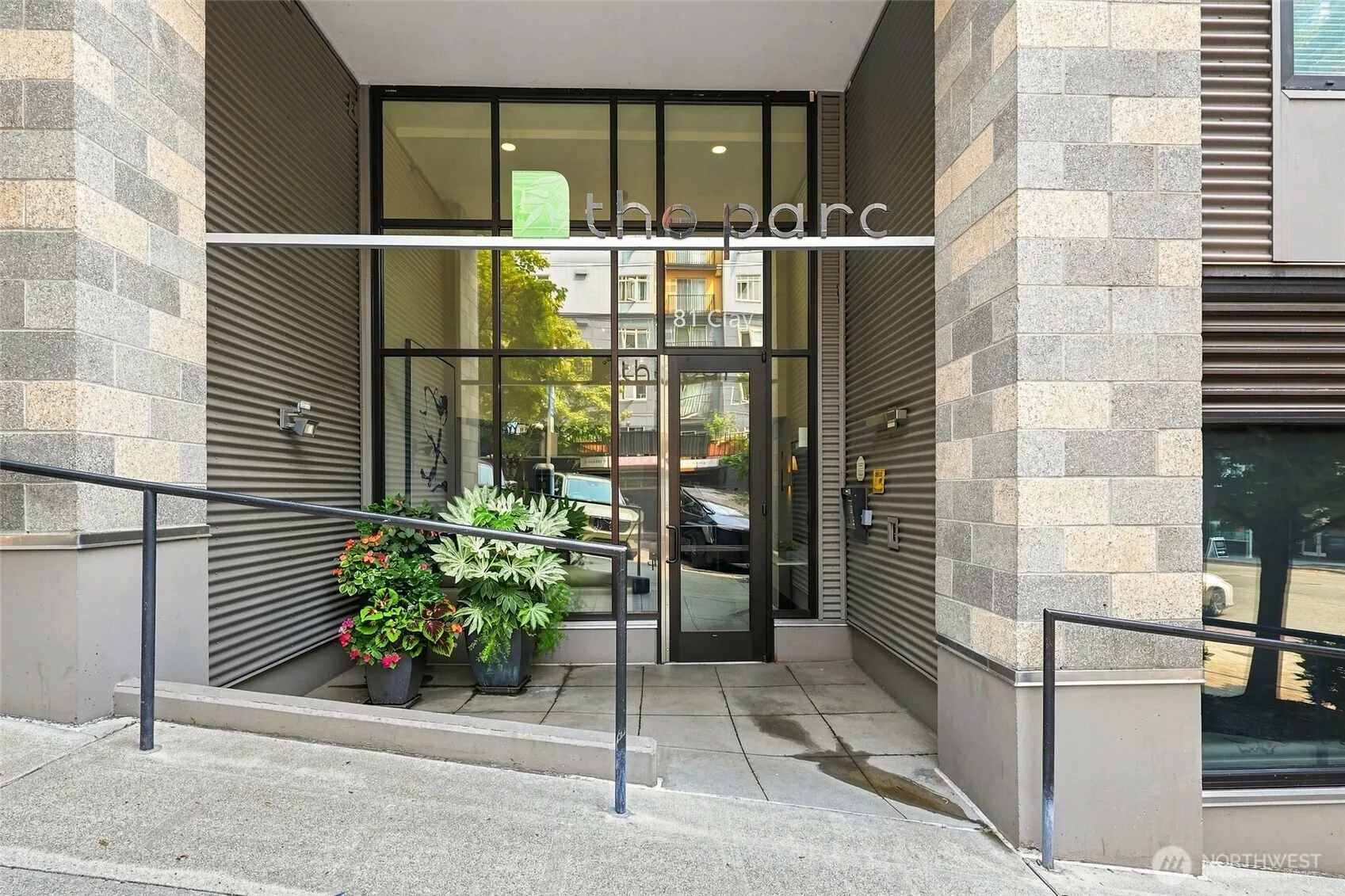 Property photo for 81 Clay Street #403, Seattle photo 3