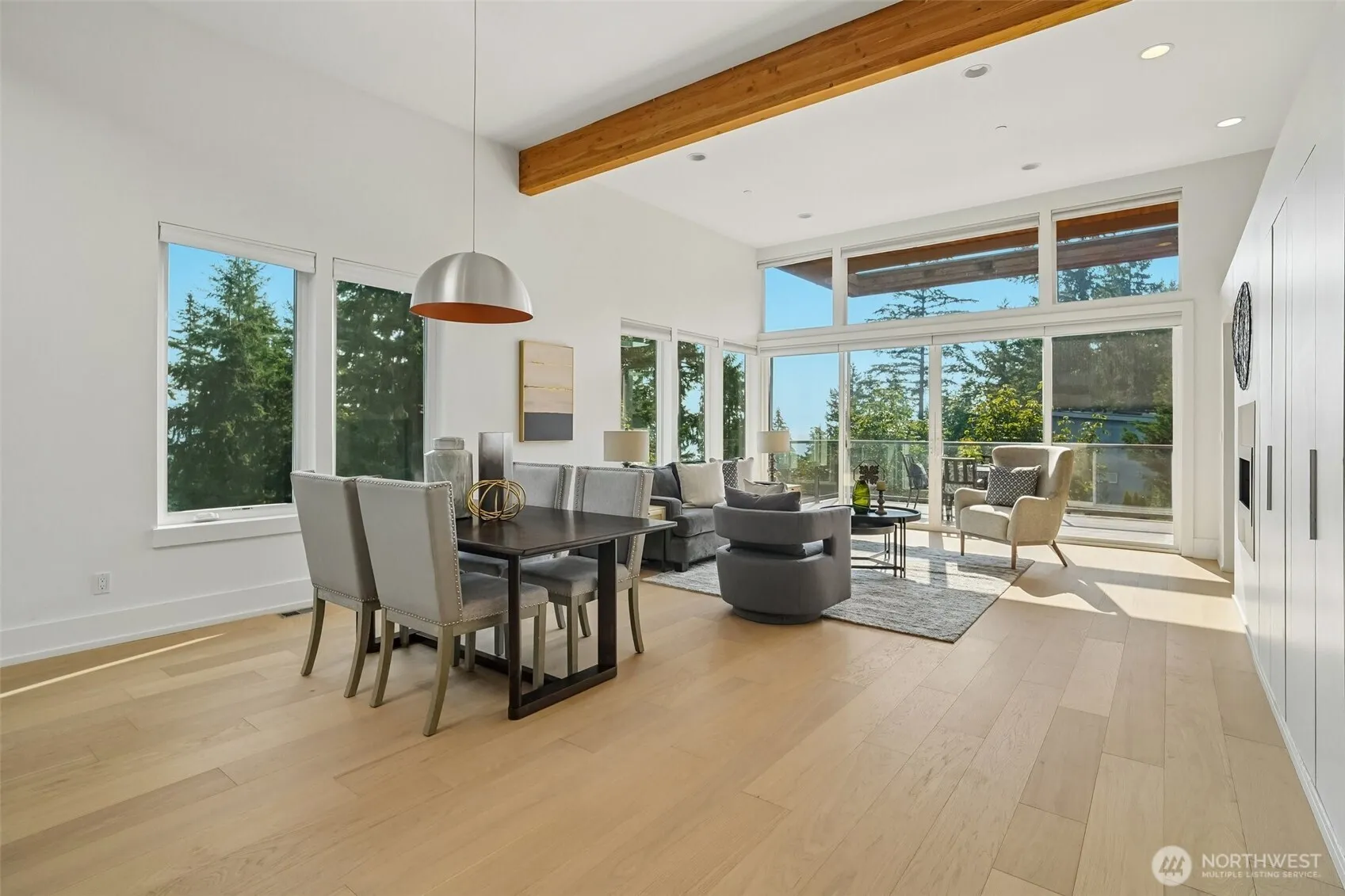 Property photo for 1522 211th Place Ne, Sammamish photo 5