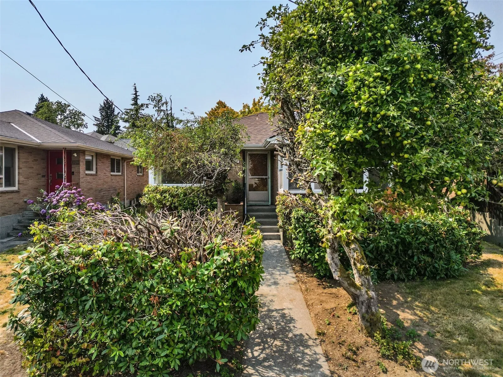 Property photo for 8361 30th Avenue Nw, Seattle photo 3