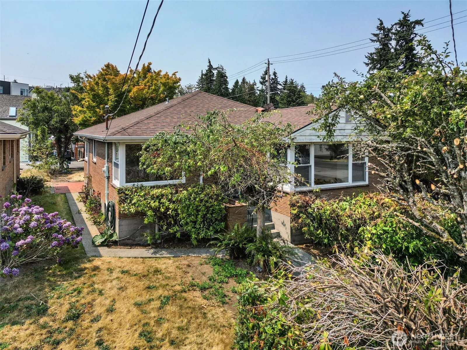 Property photo for 8361 30th Avenue Nw, Seattle photo 2