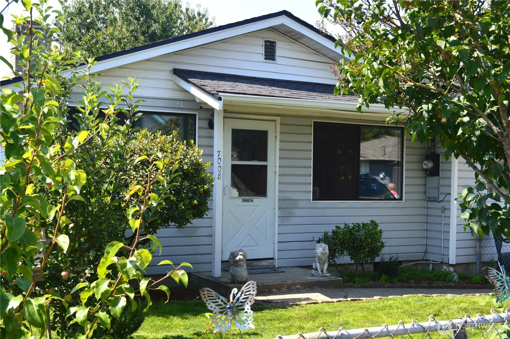 Property photo for 7008 E B Street, Tacoma photo 2