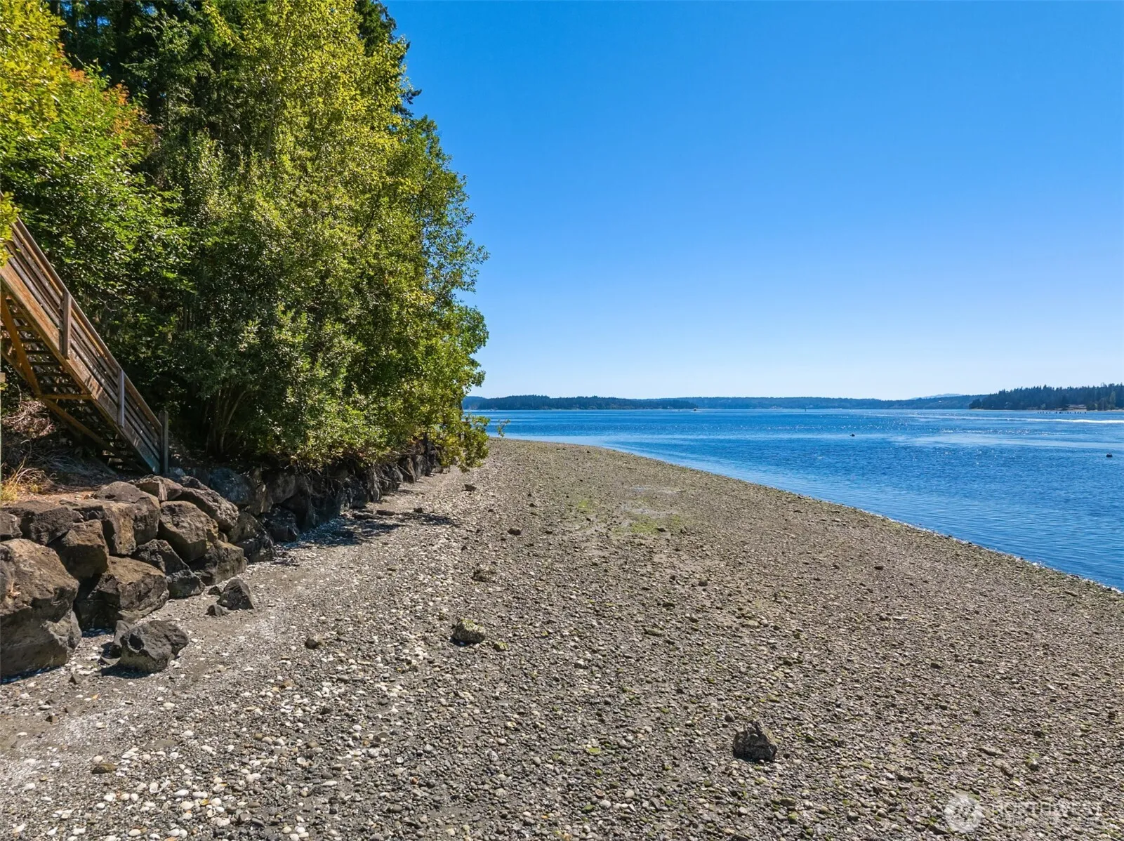 Property photo for 16273 Reitan Road Ne, Bainbridge Island photo 3