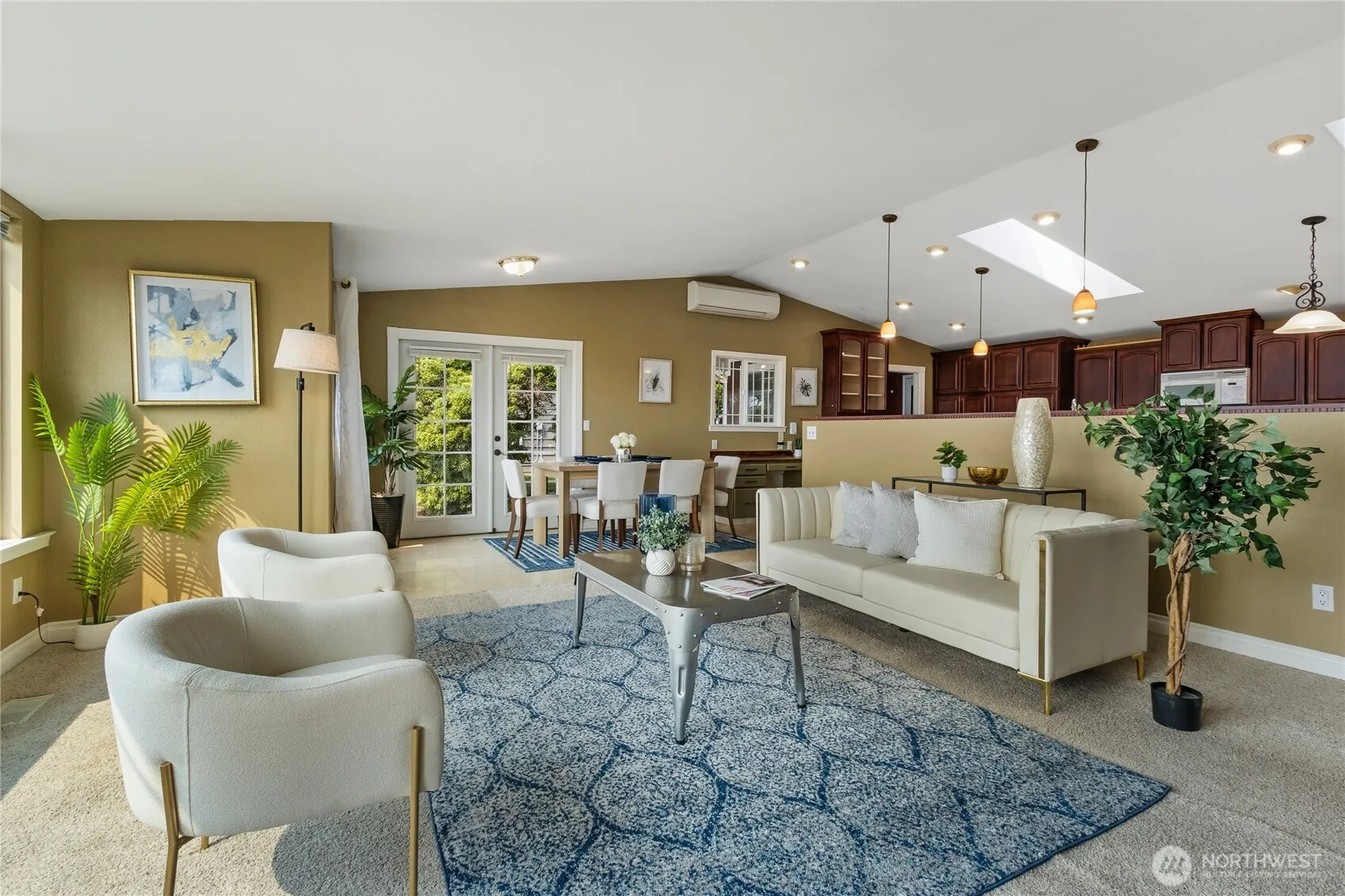 Property photo for 1201 E Lakeshore Drive, Lake Stevens photo 5