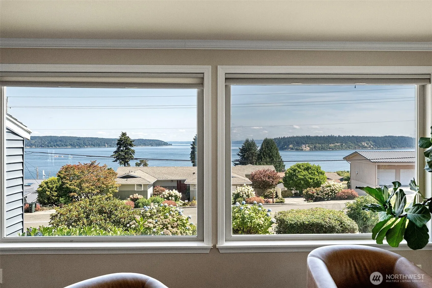 Property photo for 7108 Soundview Drive Nw, Gig Harbor photo 2