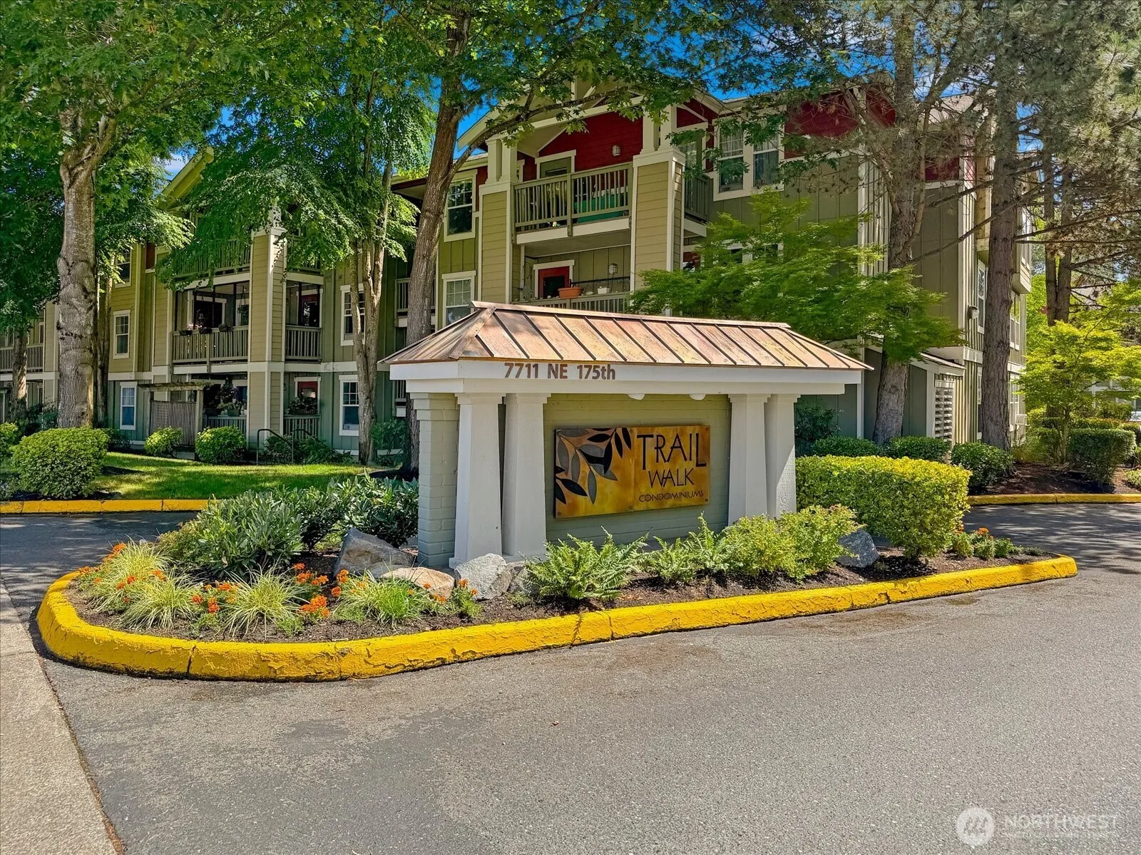 Property photo for 7711 Ne 175th Street #f202, Kenmore
