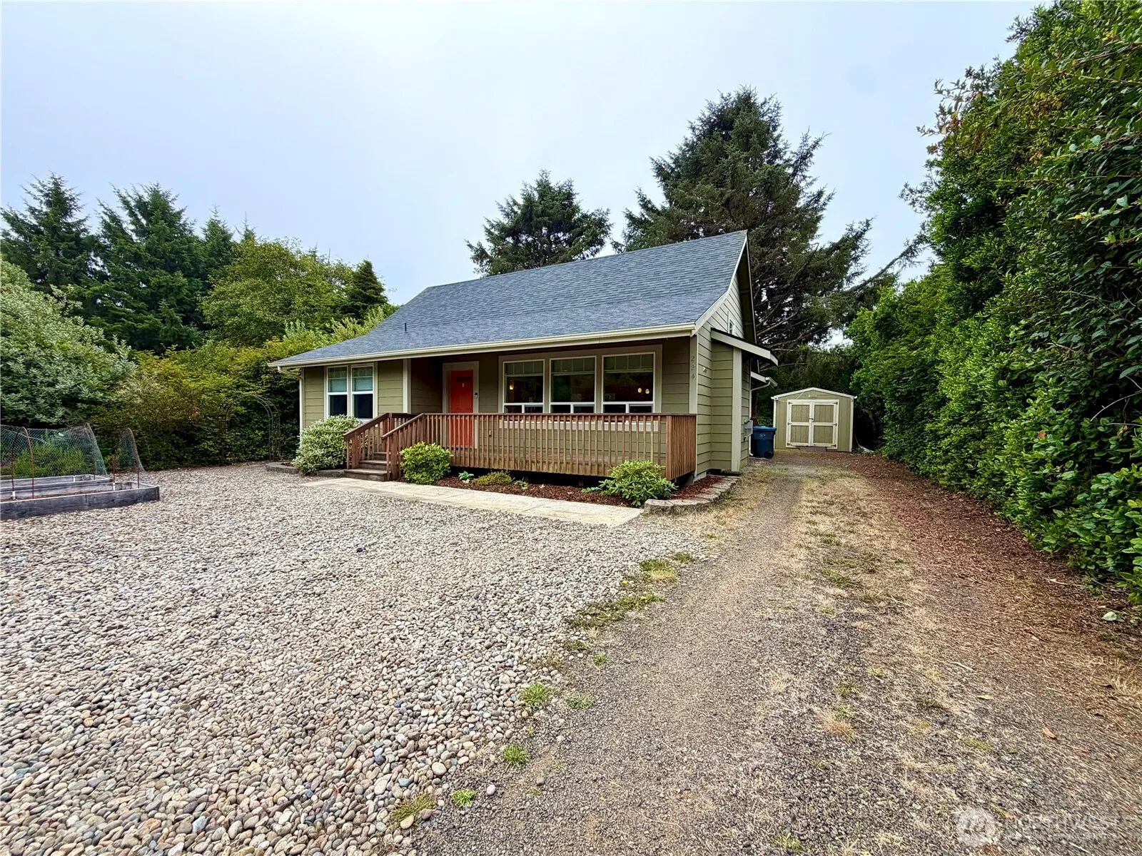 Property photo for 224 S Oar Loop Sw, Ocean Shores photo 2