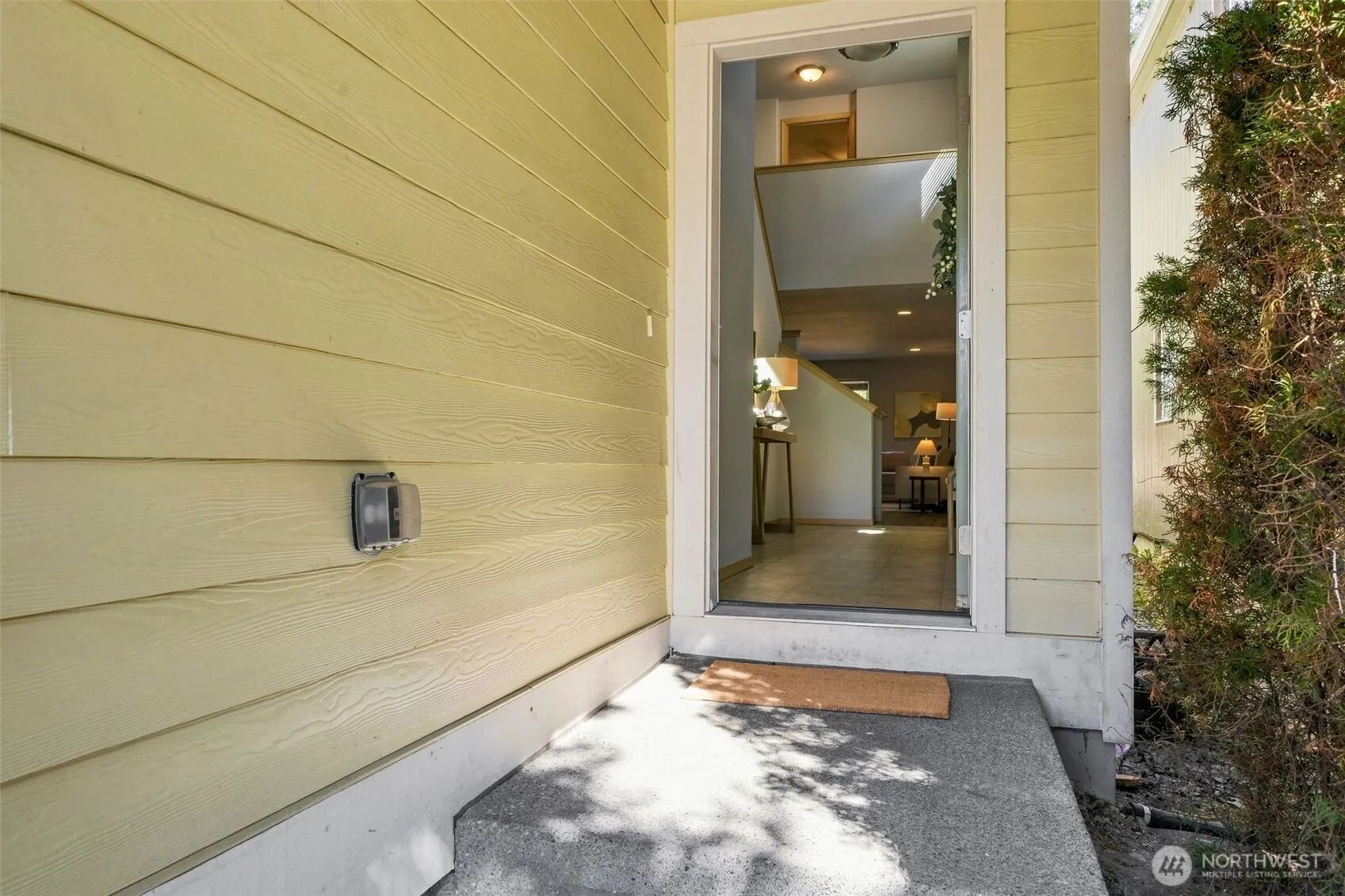 Property photo for 17925 73rd Avenue E, Puyallup photo 2