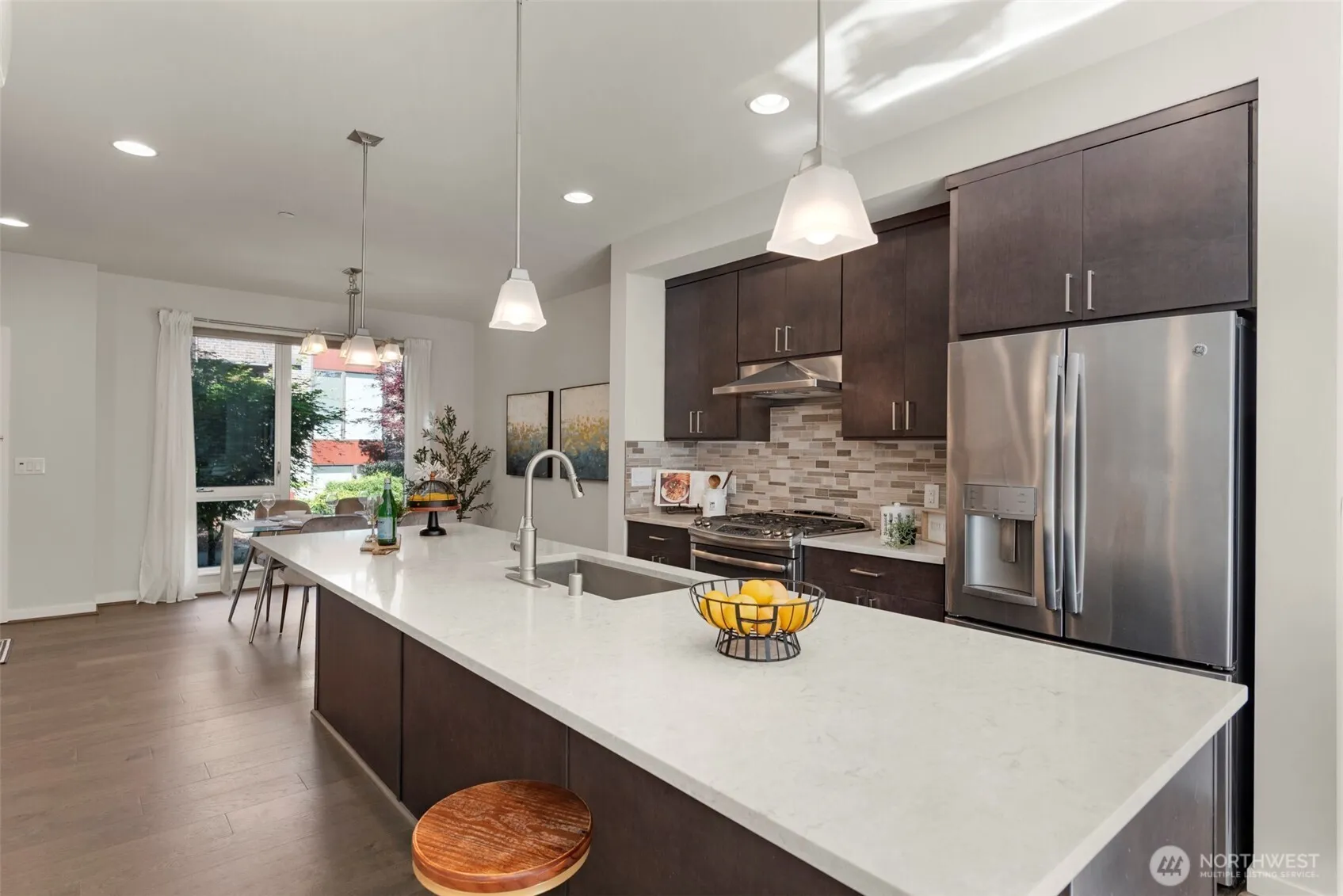 Property photo for 6535 34th Avenue Ne #b, Seattle photo 5