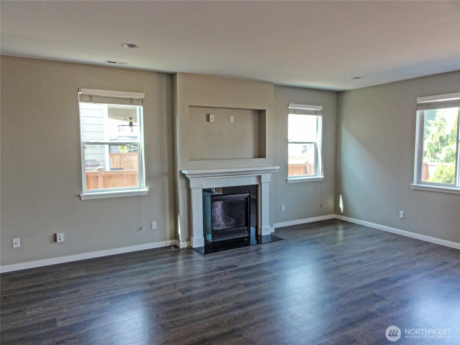 Property photo for 4368 Chatterton Avenue Sw, Port Orchard photo 3