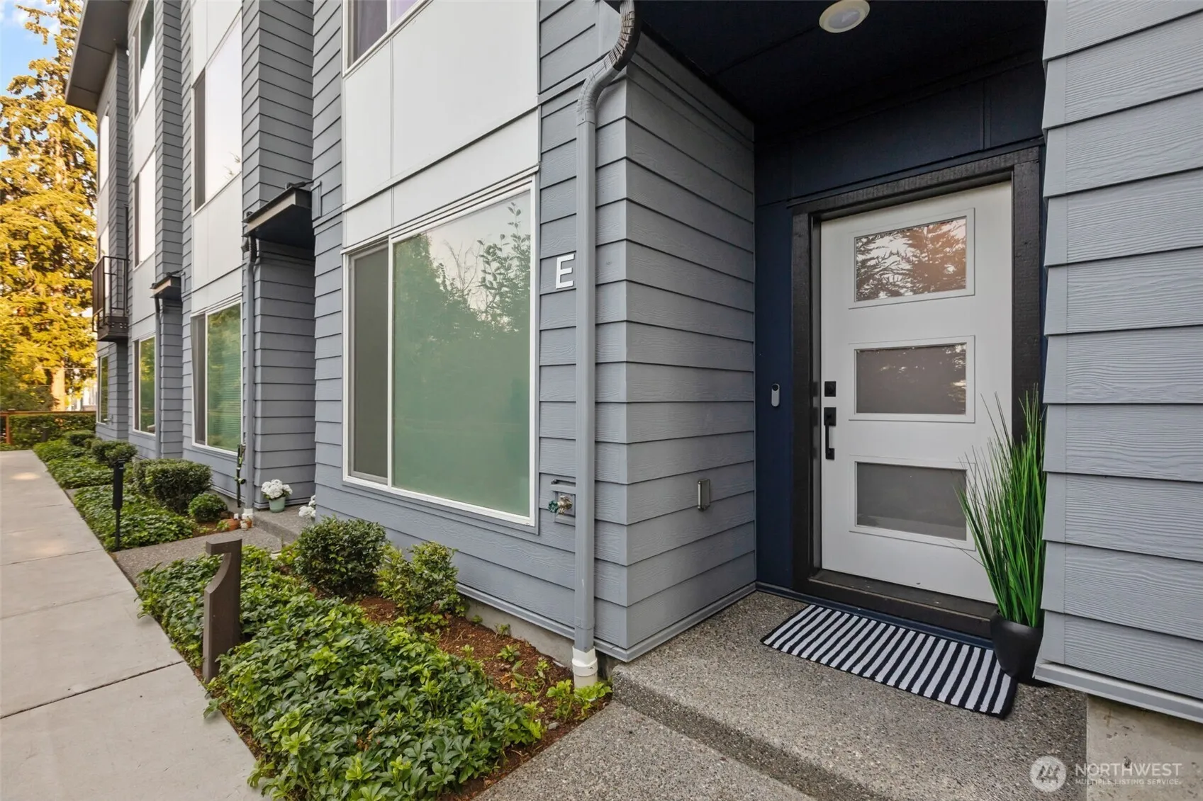 Property photo for 2150 N 147th Street #e, Shoreline photo 3