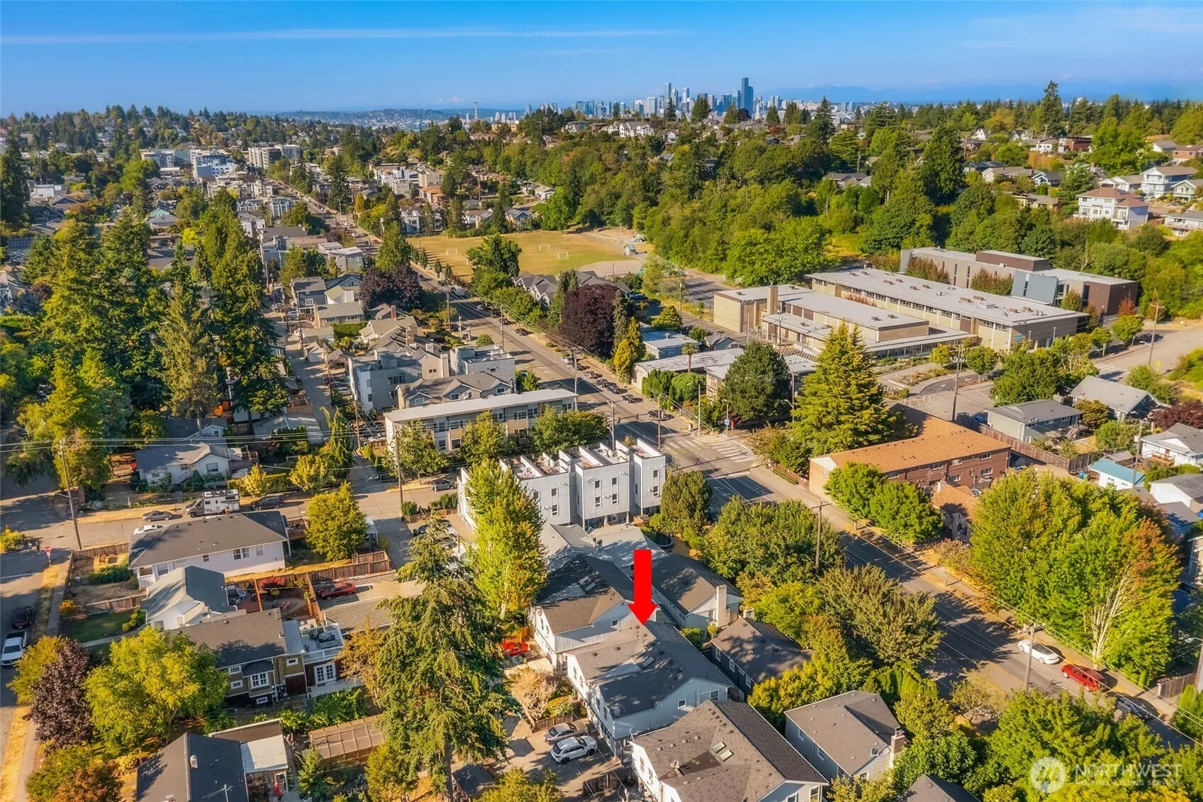 Property photo for 5615 Fauntleroy Way Sw, Seattle photo 5
