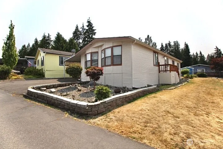 Property photo for 2101 S 324th Street #27, Federal Way photo 3