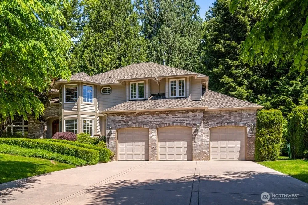Property photo for 19710 222nd Avenue Ne, Woodinville photo 2