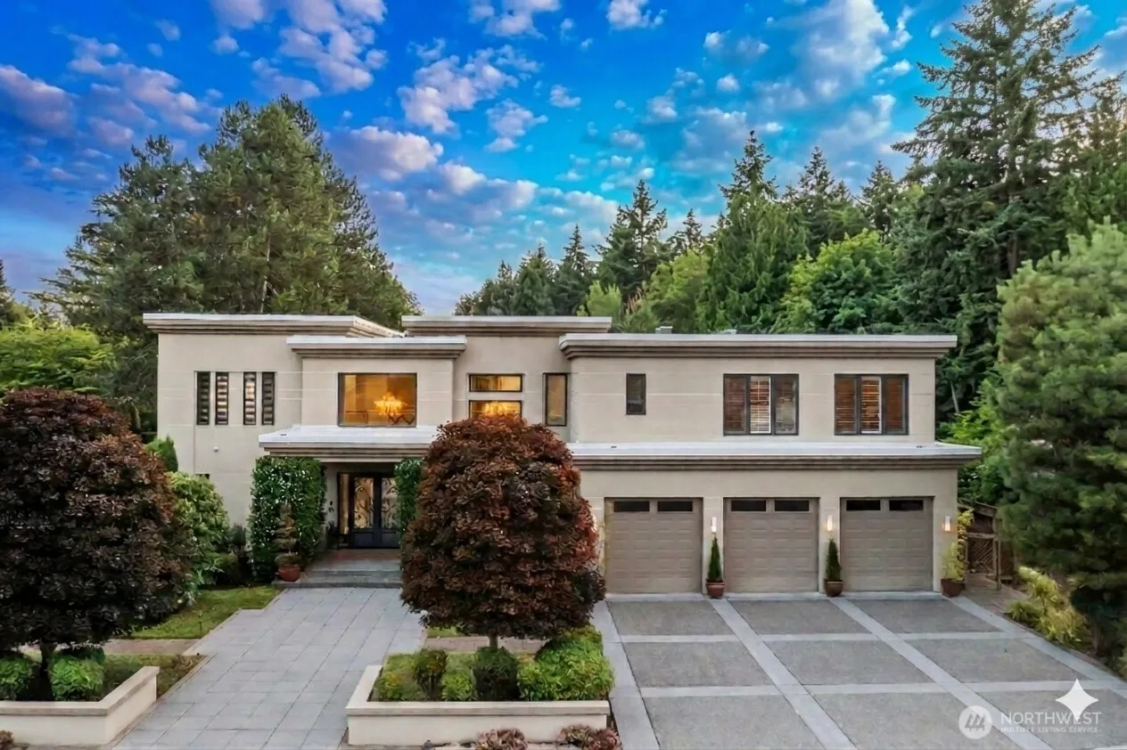 2 Crescent Key Se
