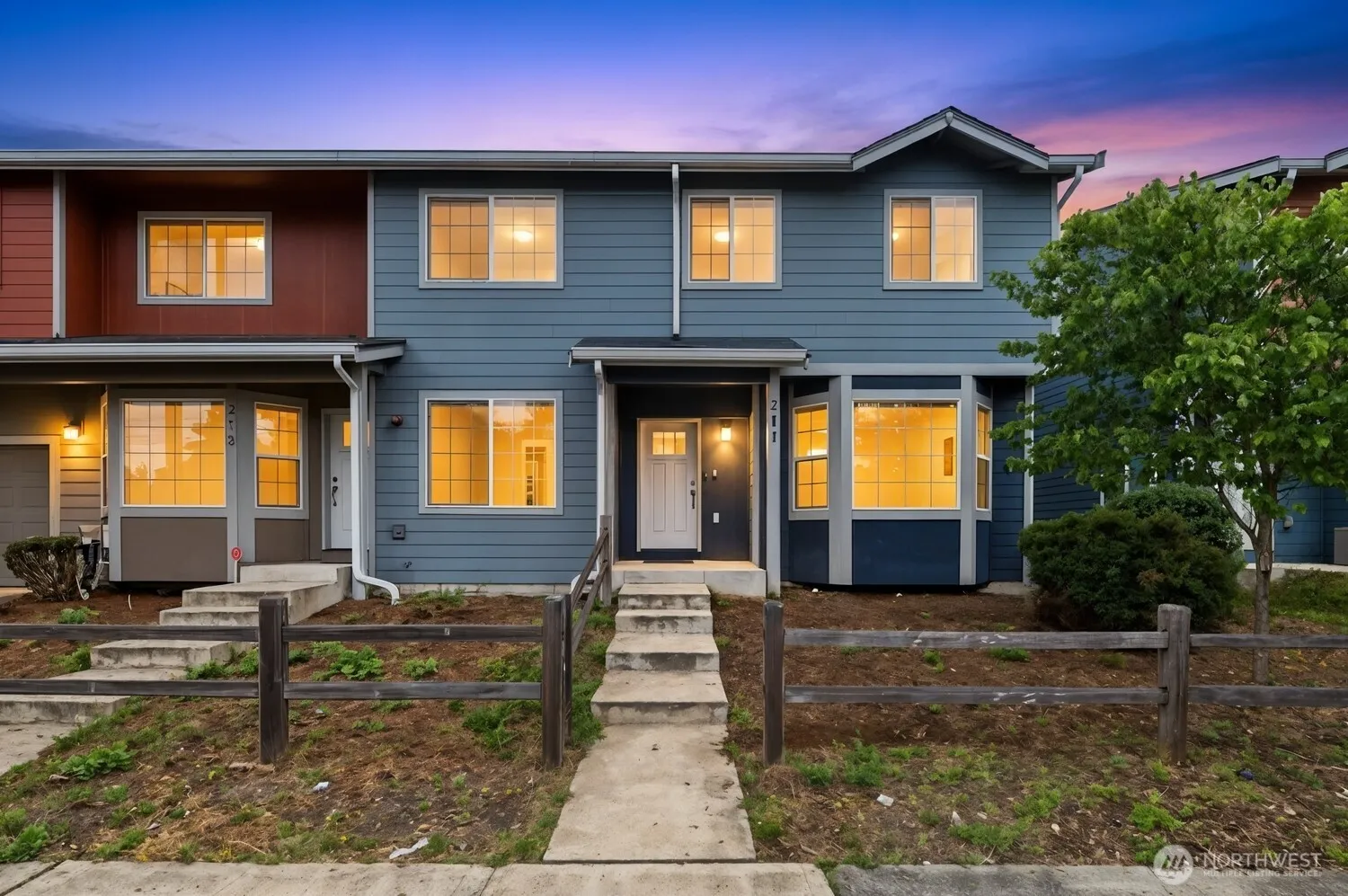 Property photo for 211 Norpoint Way Ne, Tacoma
