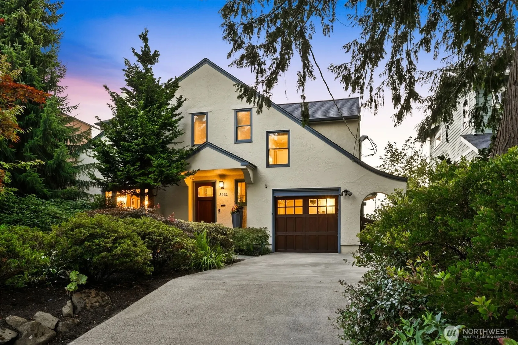 Property photo for 5431 49th Avenue Sw, Seattle