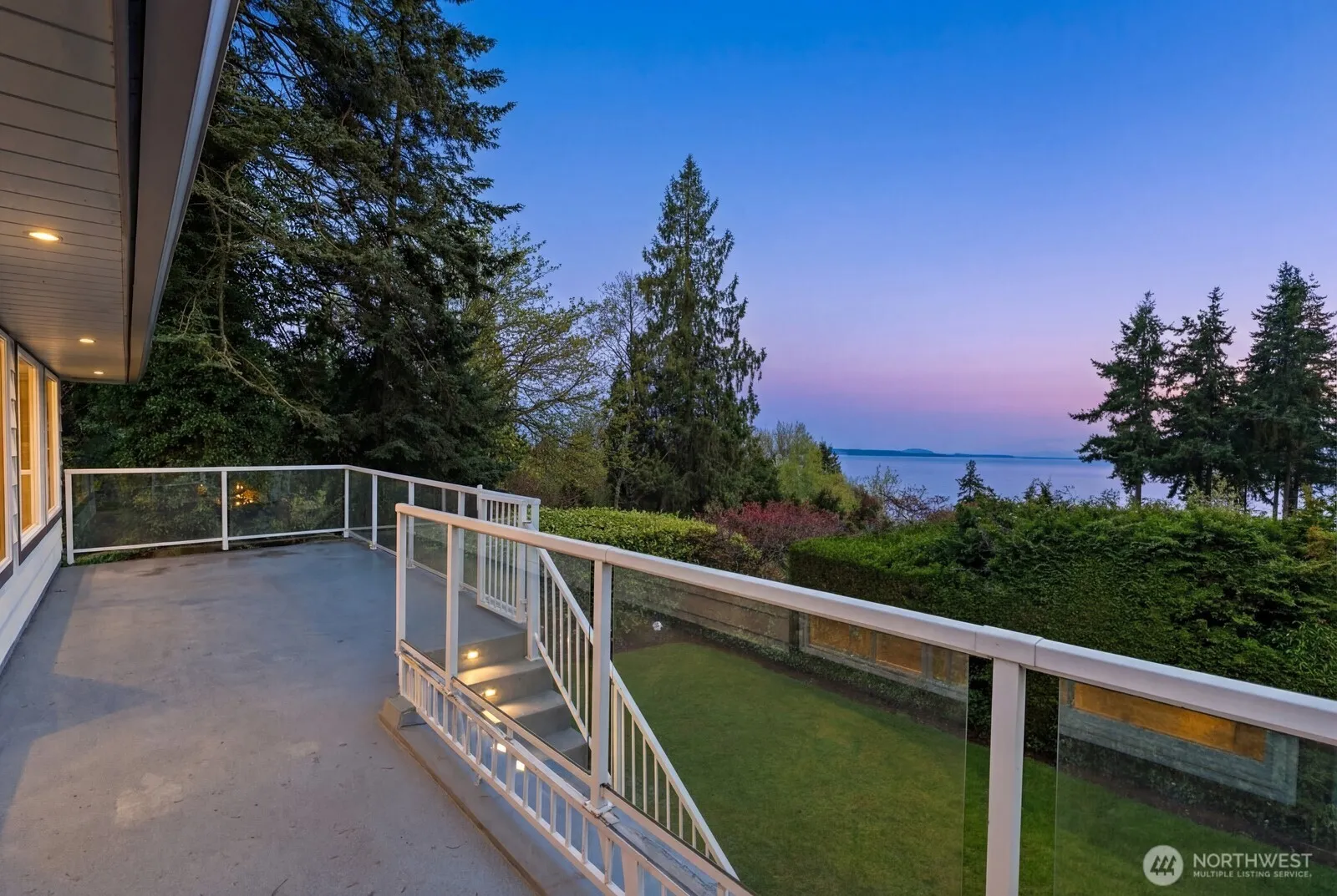 Property photo for 16858 76th Avenue W, Edmonds photo 2