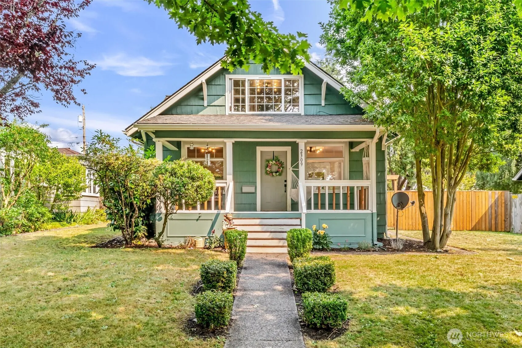 Property photo for 2309 Mcdougall Avenue, Everett