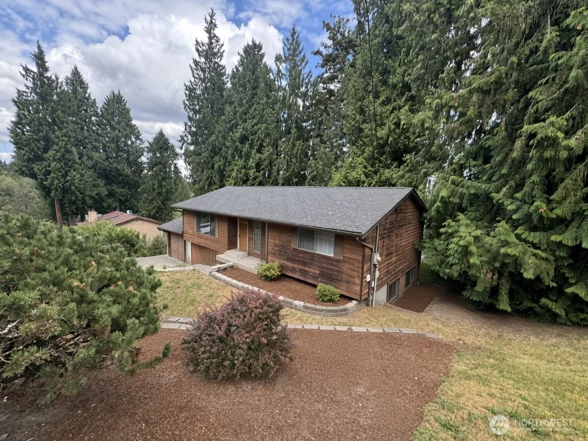 Property photo for 34418 54th Avenue S, Auburn photo 2