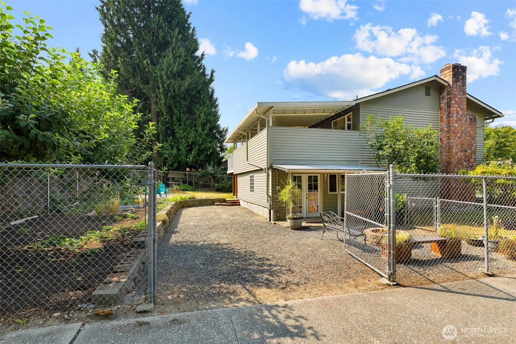 Property photo for 12817 48th Drive Se, Everett photo 4