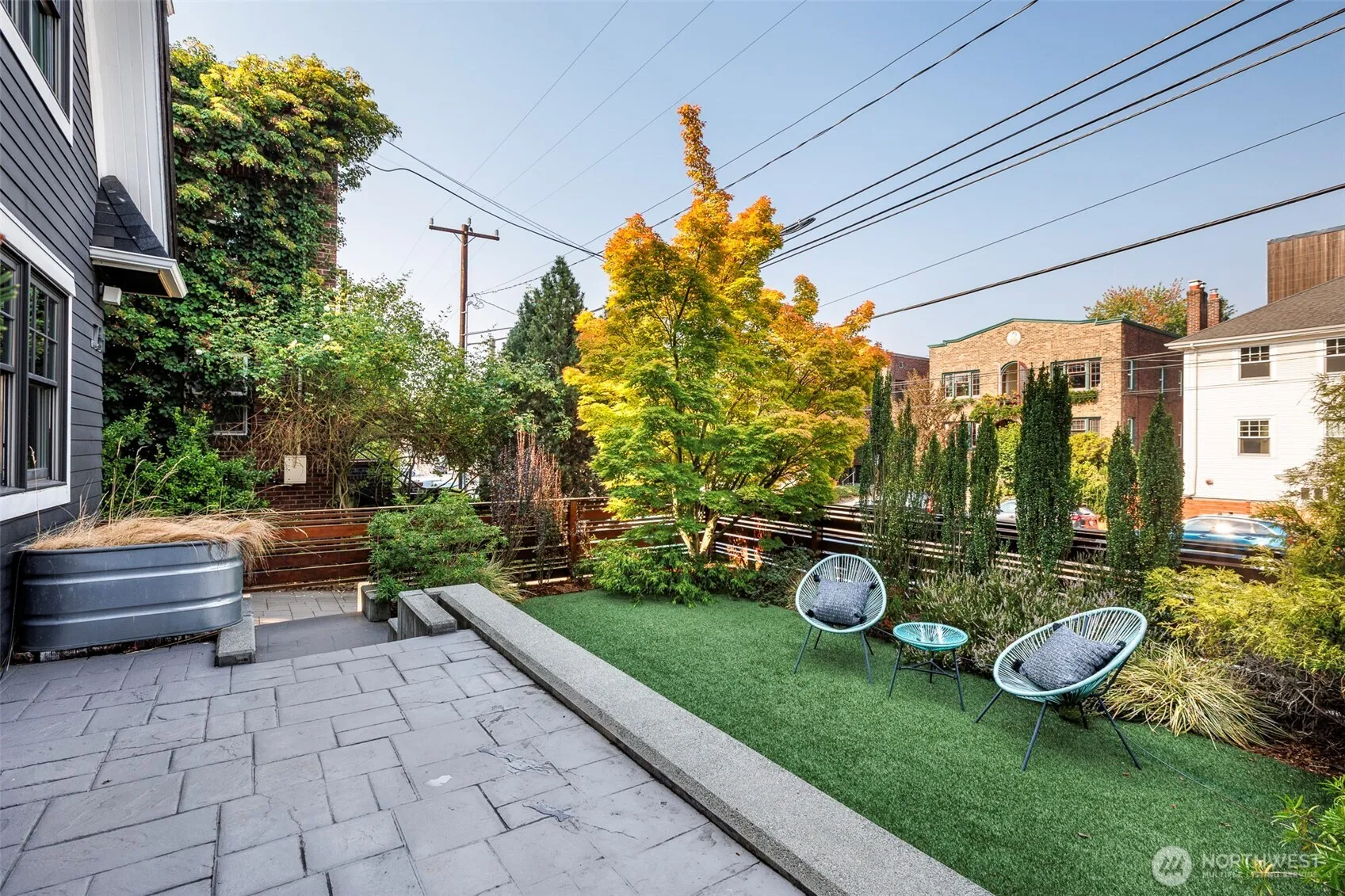 Property photo for 734 10th Avenue E, Seattle photo 4