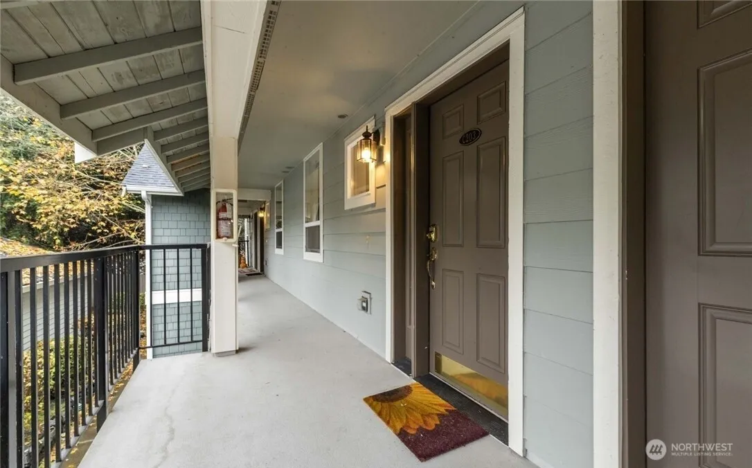 Property photo for Address withheld, Kenmore photo 2