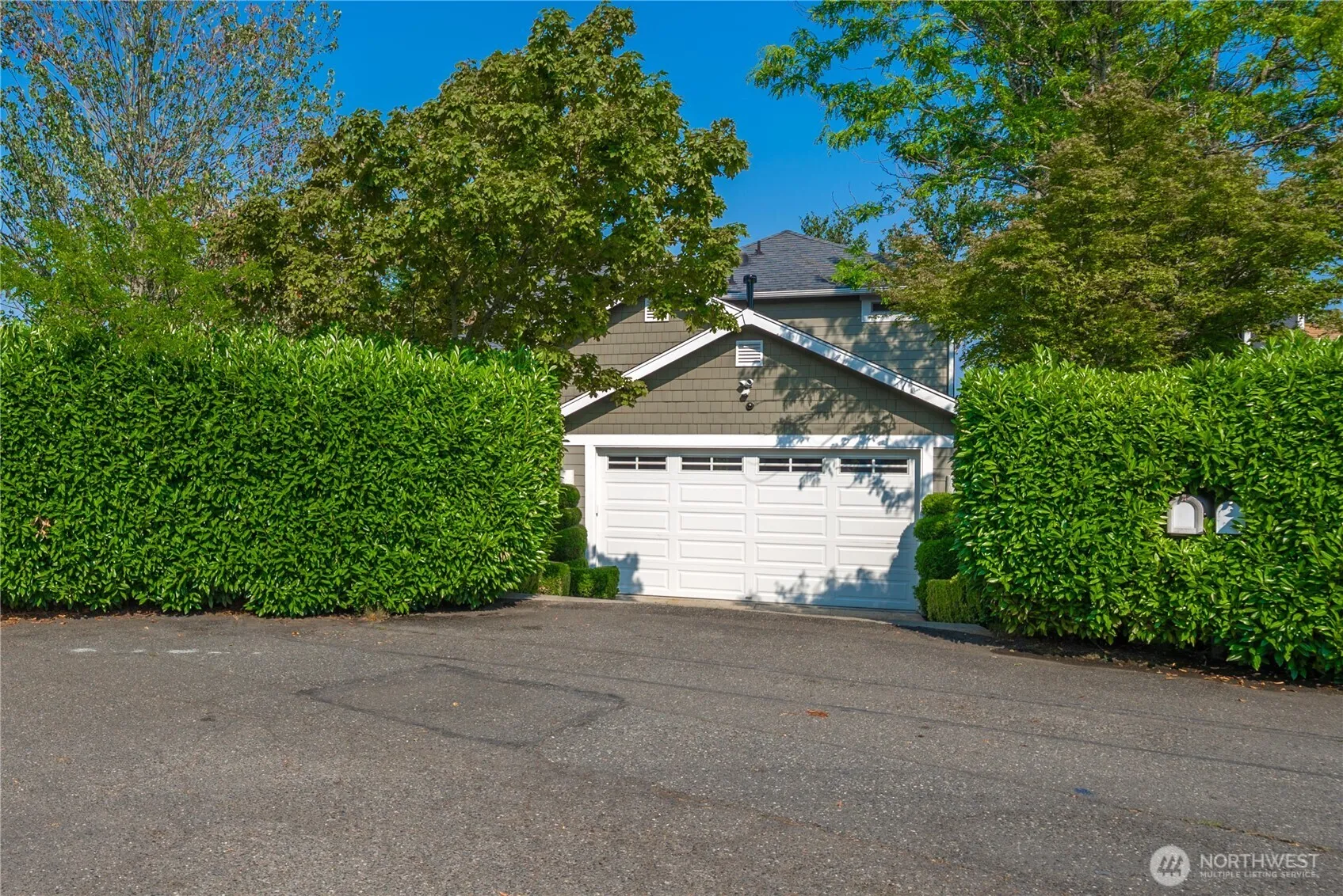 Property photo for 1202 Lansing Avenue W, Bremerton photo 2