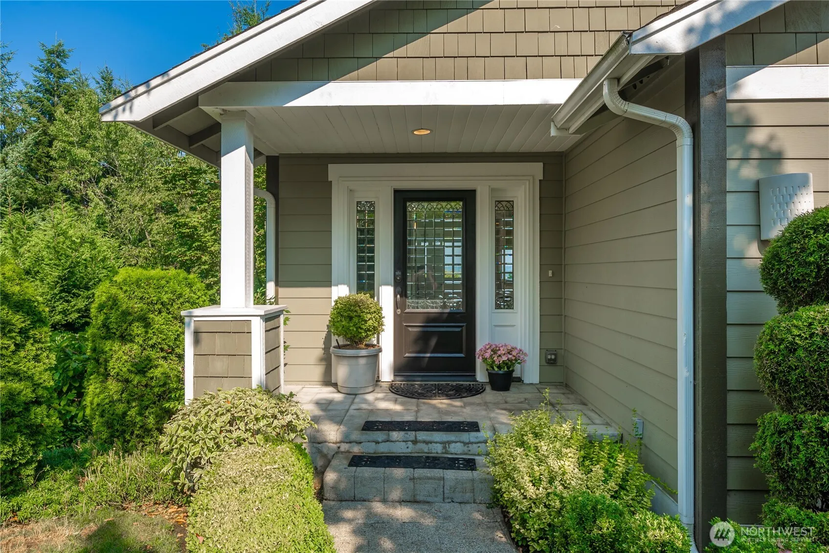 Property photo for 1202 Lansing Avenue W, Bremerton photo 3