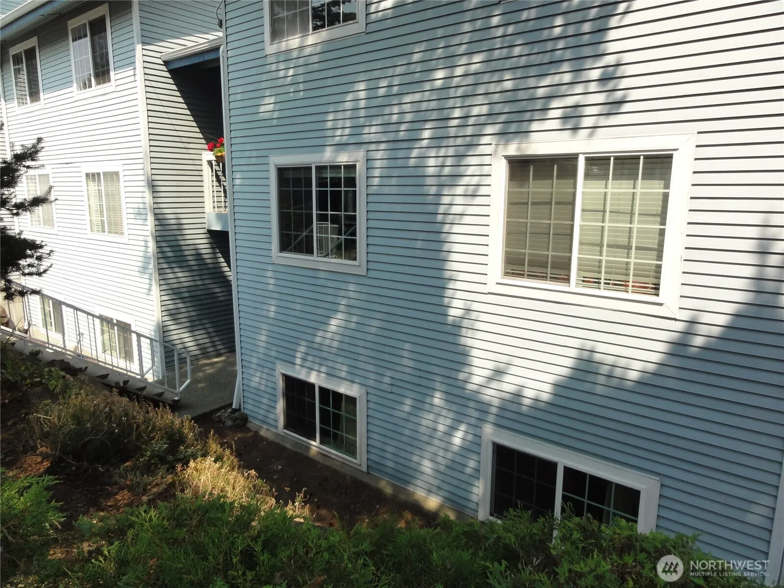 Property photo for 3810 S 158th Street #b8, Tukwila