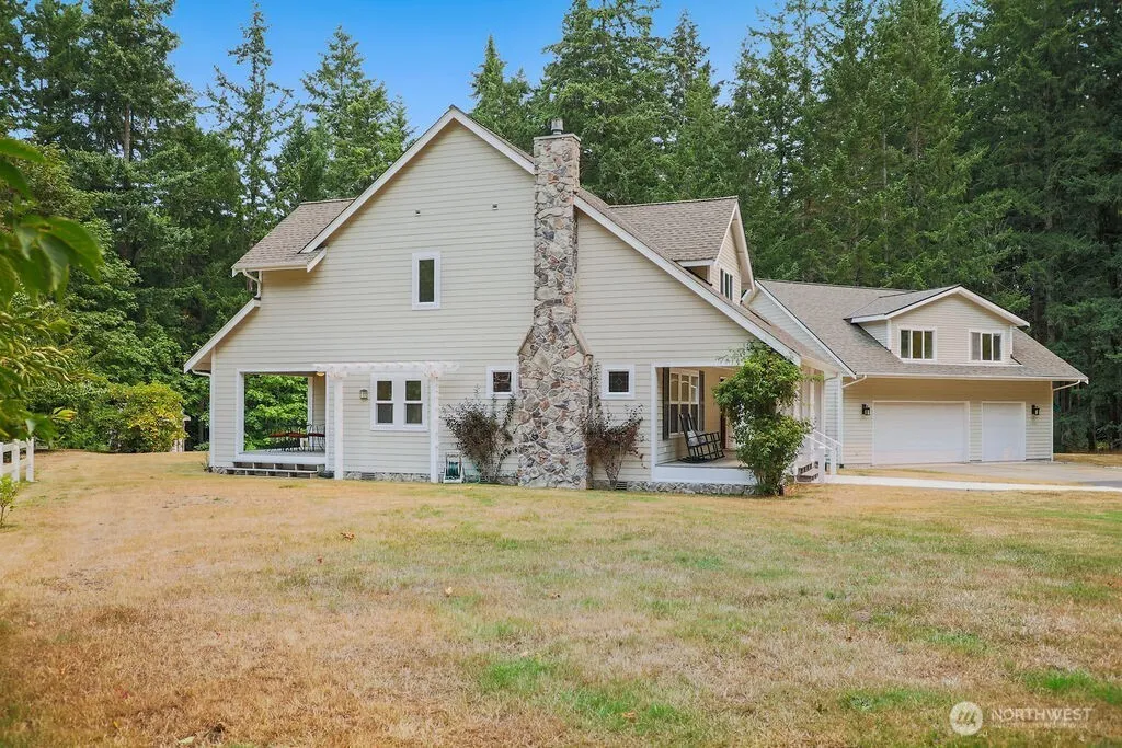 Property photo for 11021 Willamette Meridian Road Nw, Silverdale photo 2