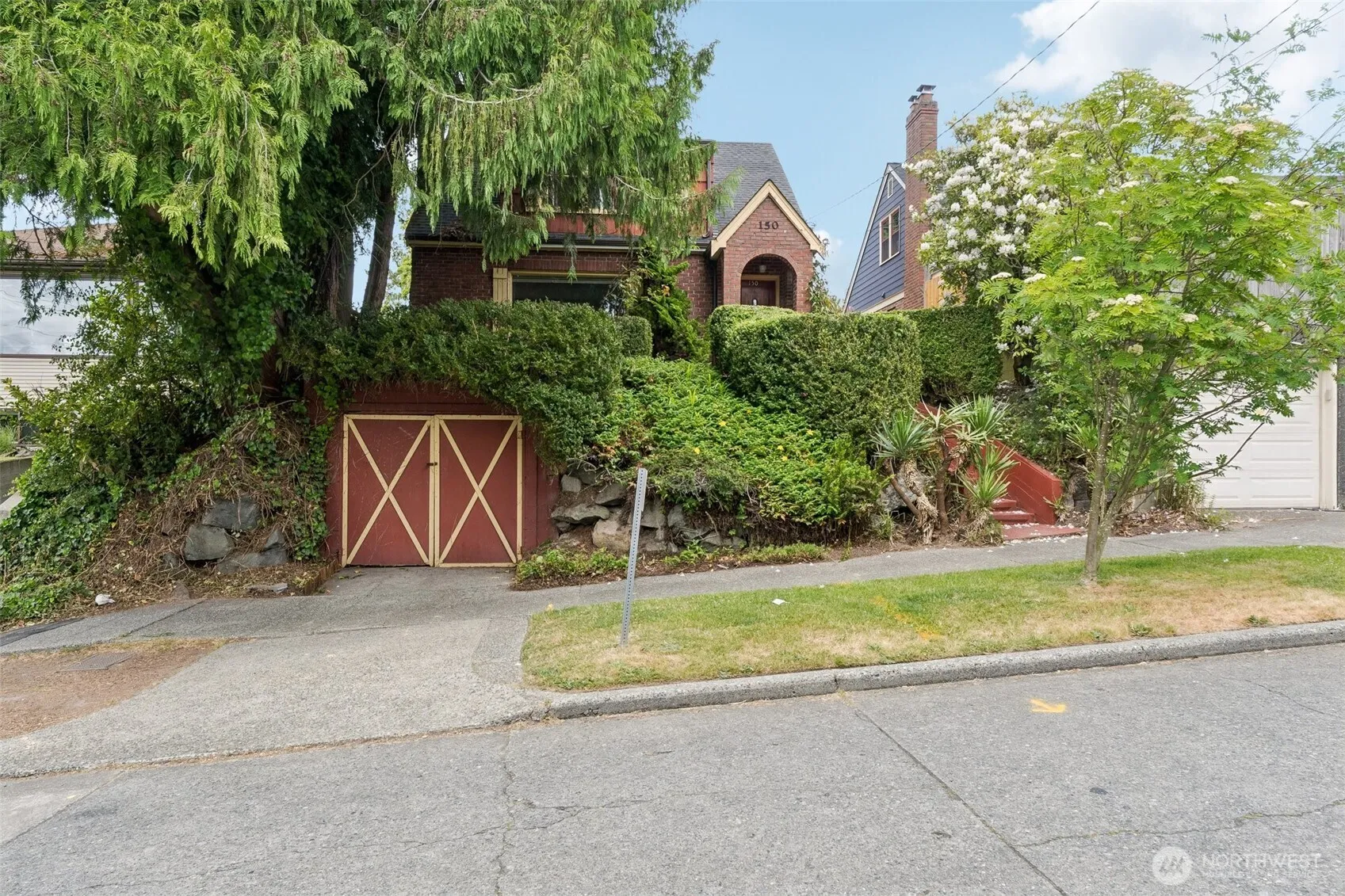 Property photo for 150 Nw 84th Street, Seattle