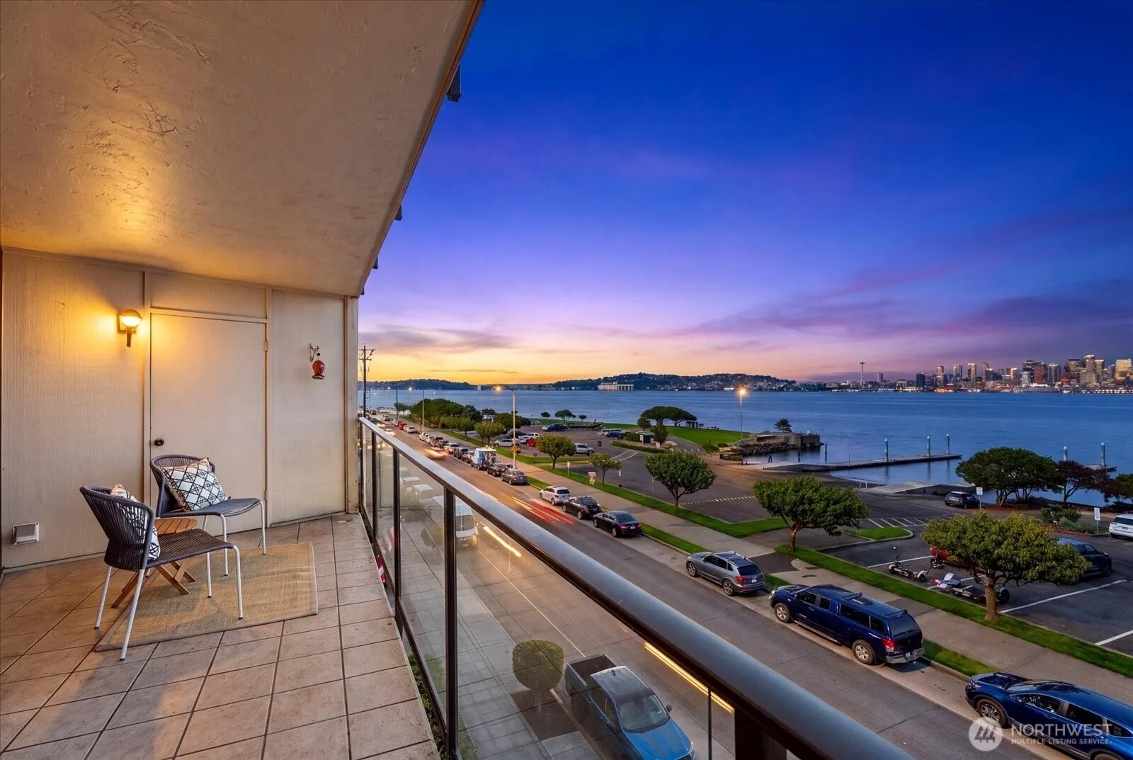 Property photo for 1301 Harbor Avenue Sw #310, Seattle photo 4