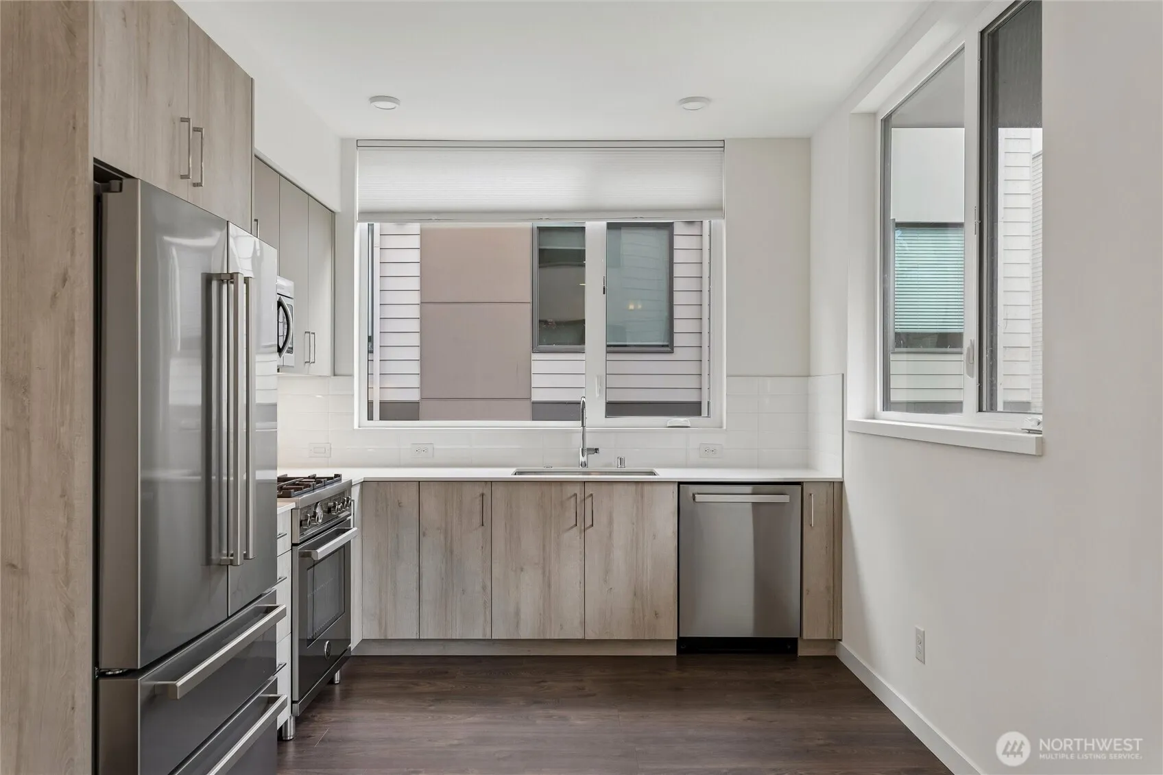 Property photo for 6311 9th Street Ne #a, Seattle photo 4