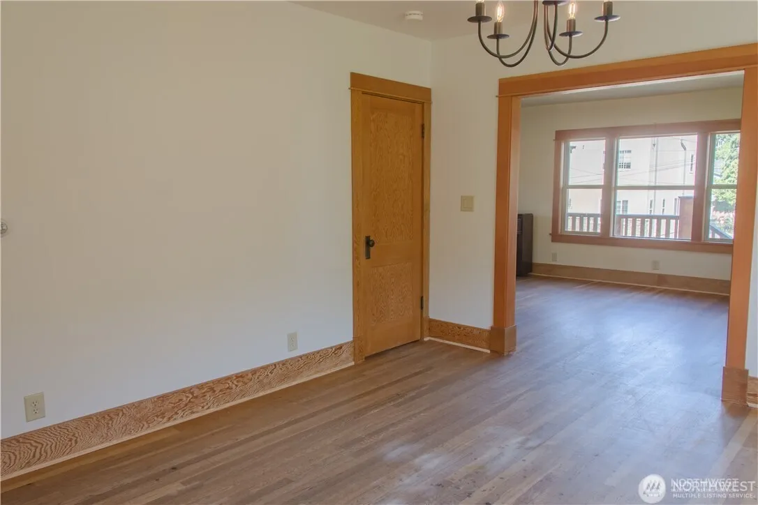 Property photo for 119 26th Avenue, Seattle photo 5