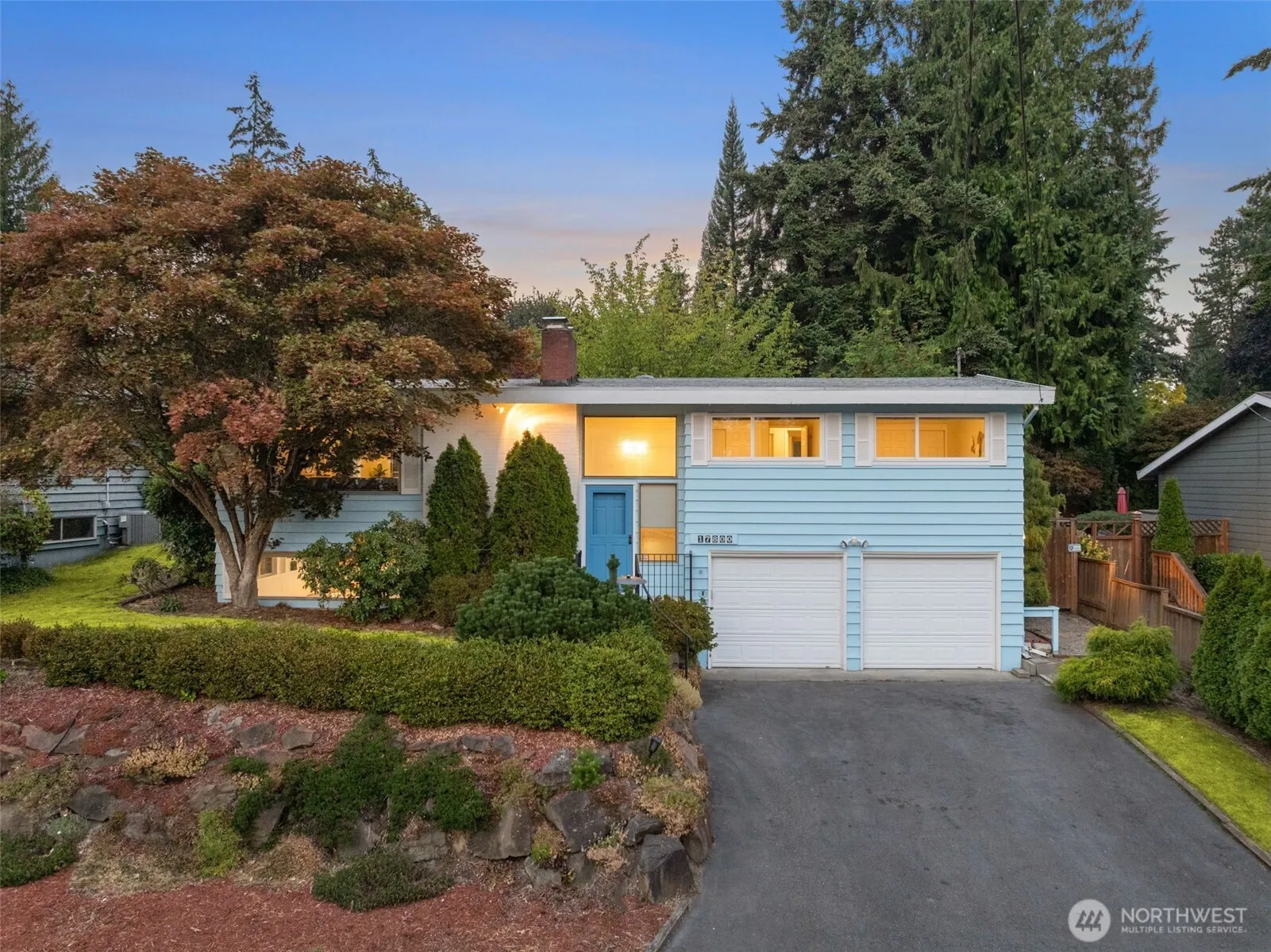 Property photo for 17800 3rd Avenue Nw, Shoreline photo 2