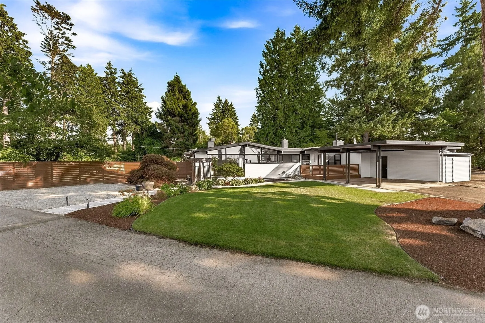 Property photo for 25657 Marine View Drive S, Des Moines