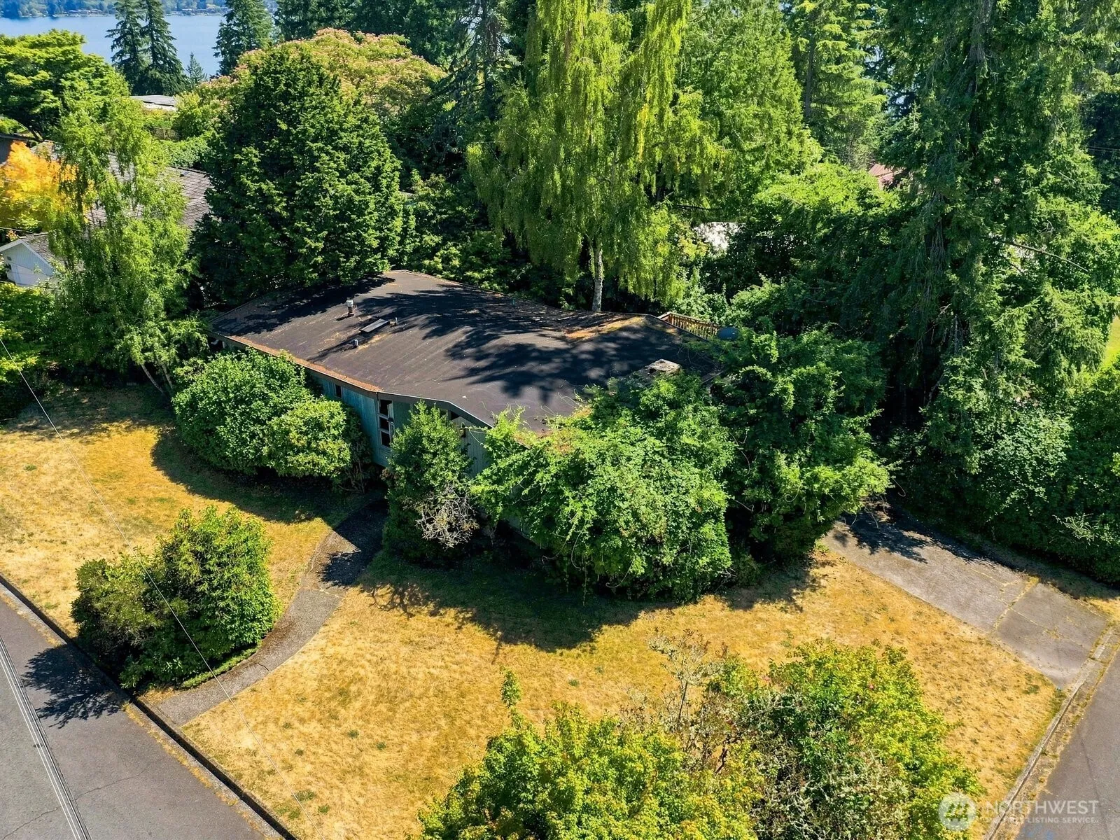 Property photo for 17805 Ne 9th Street, Bellevue