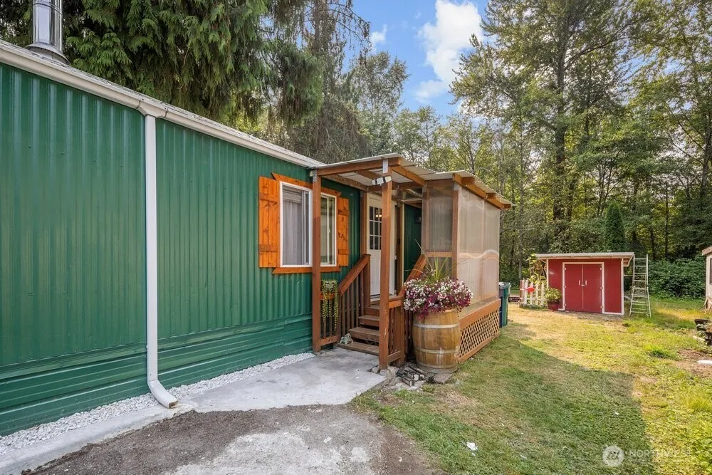 Property photo for 13118 Lost Lake Rd #16, Snohomish photo 2