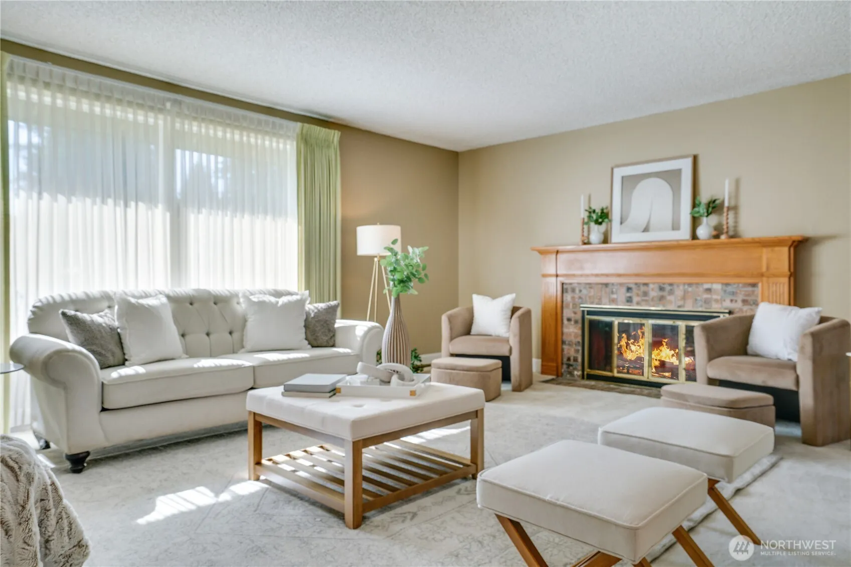 Property photo for 11409 Cloverdale Court Sw, Lakewood photo 2